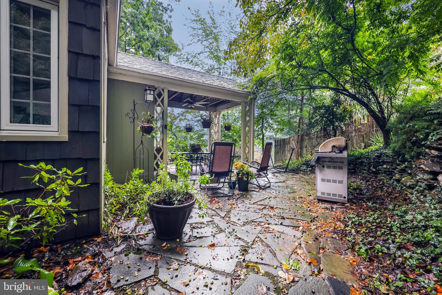 176 Gypsy Ln