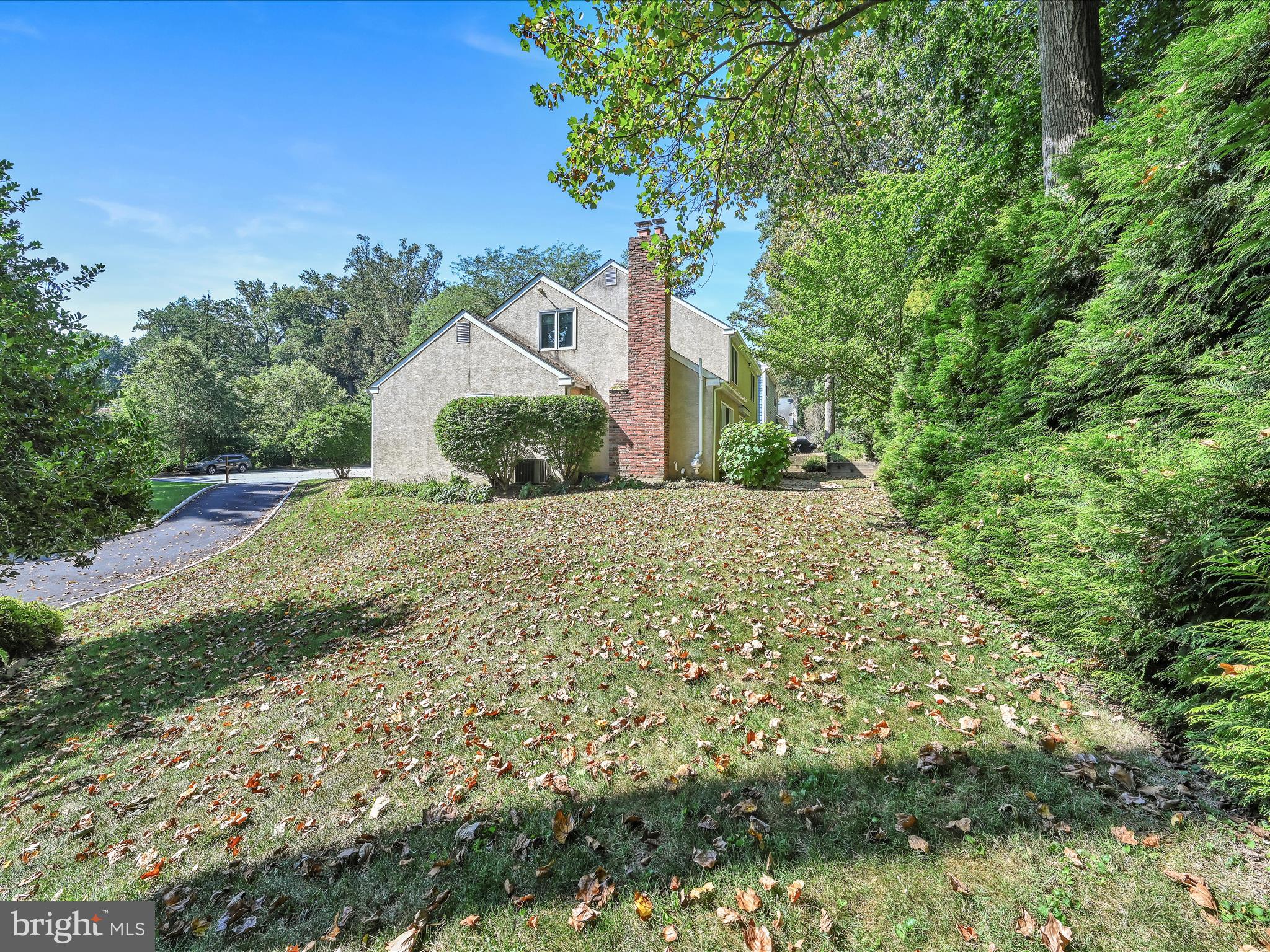 113 Foxhall Ln