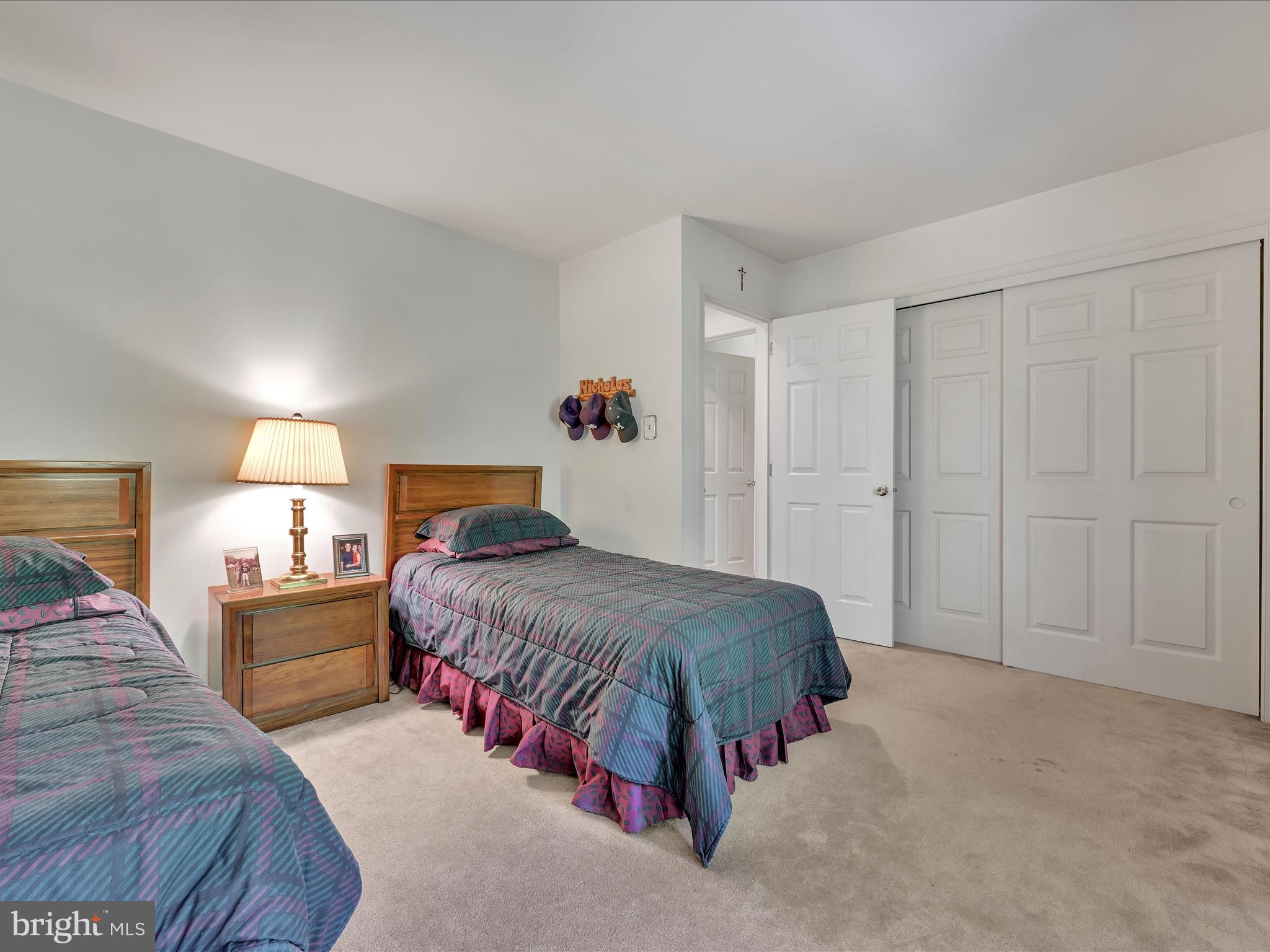 113 Foxhall Ln
