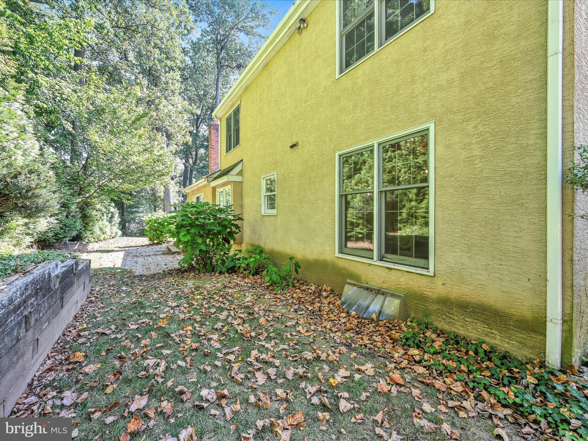 113 Foxhall Ln