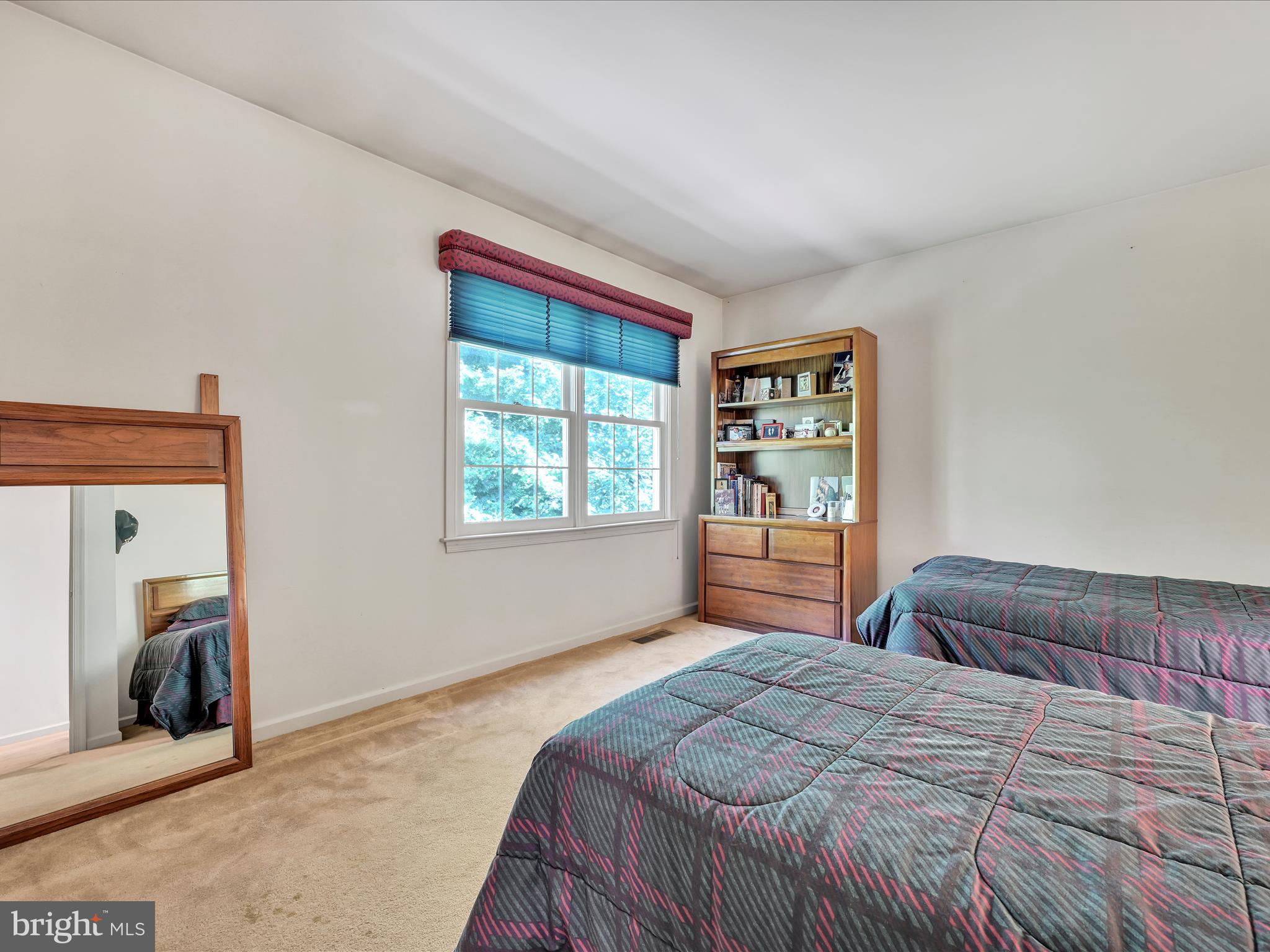 113 Foxhall Ln