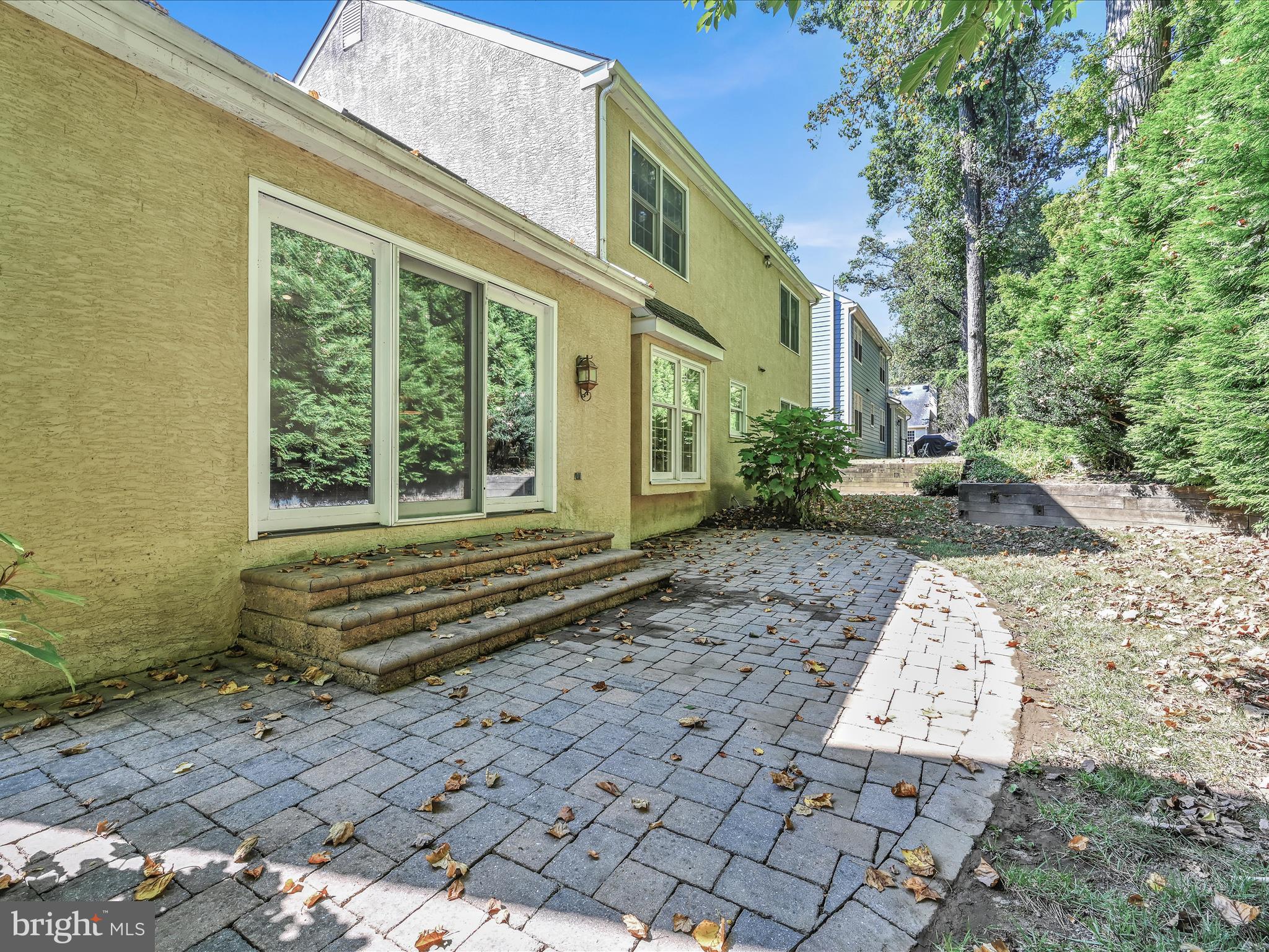 113 Foxhall Ln