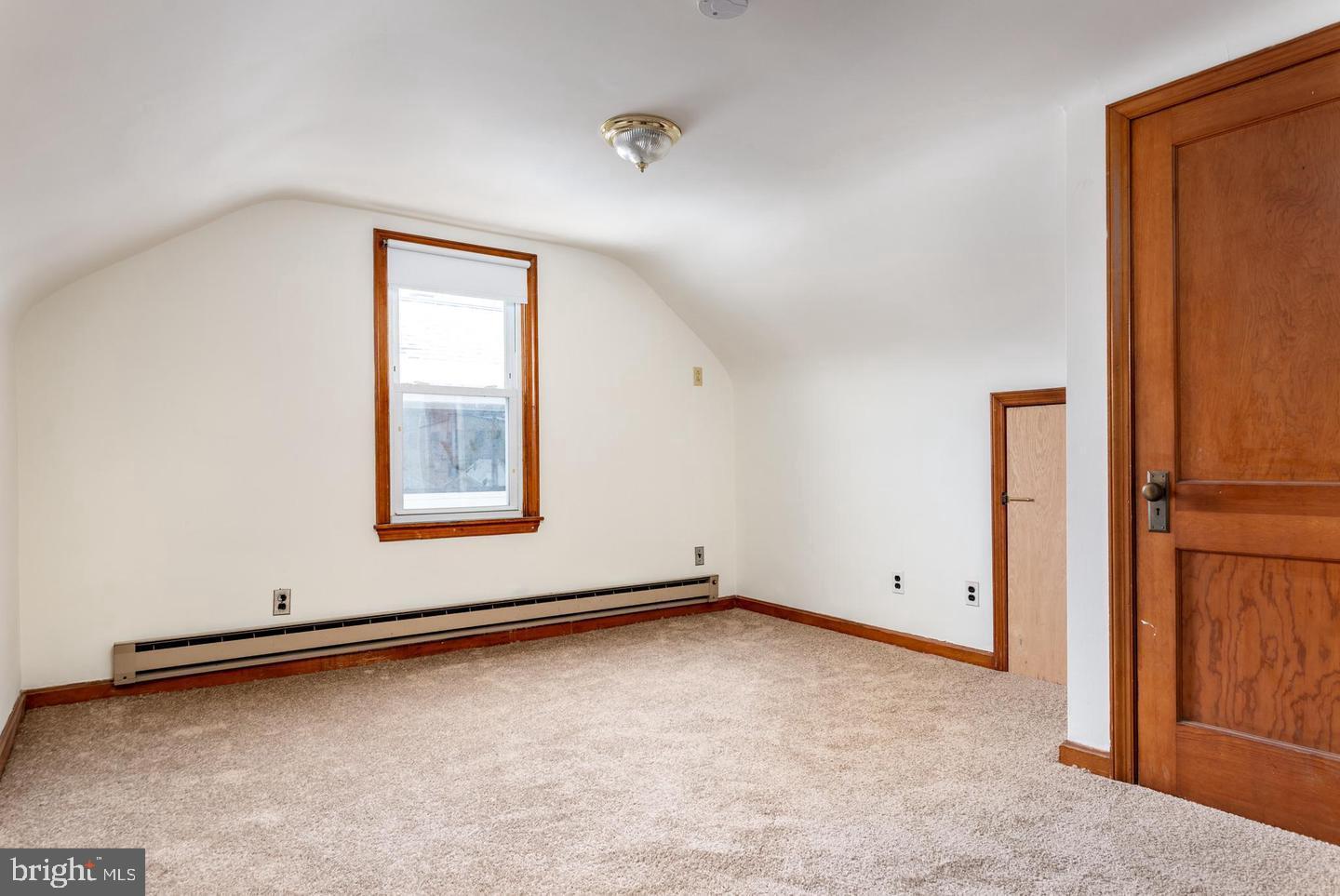 830 Montgomery Ave