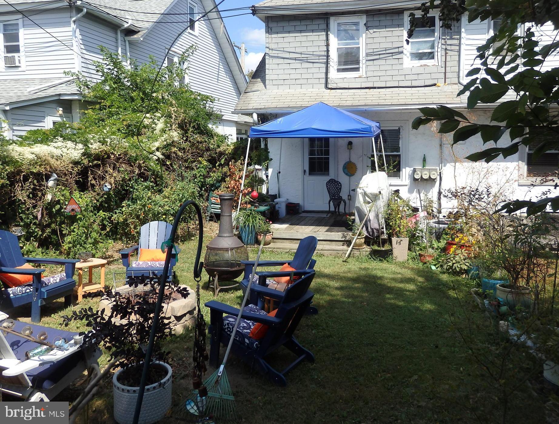 832 Montgomery Ave