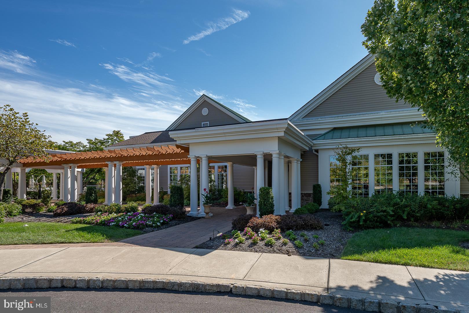 336 Primrose Dr