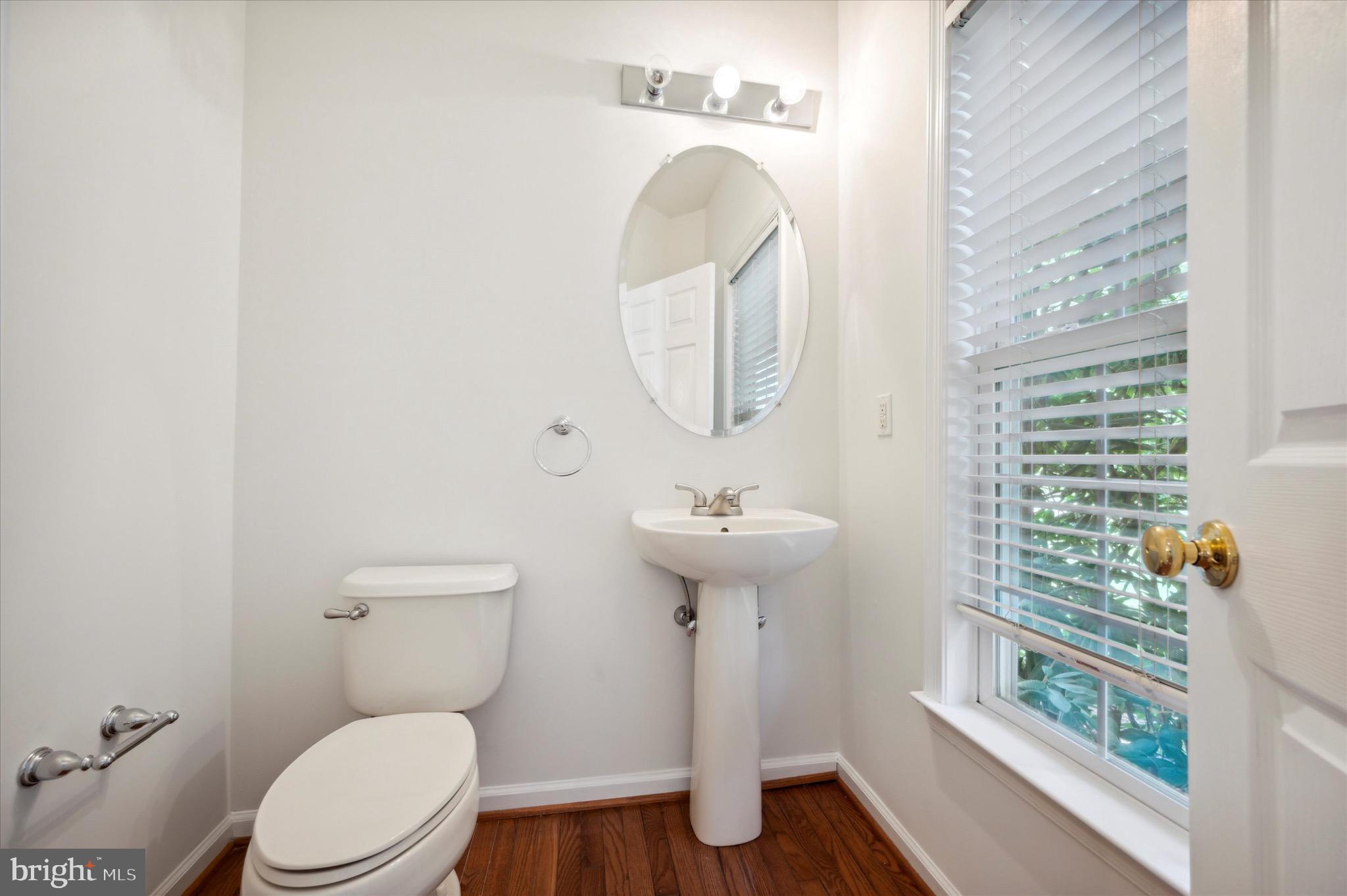 140 Doral Dr