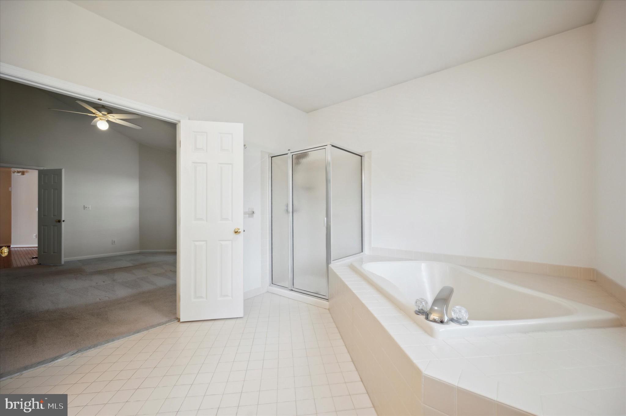 140 Doral Dr