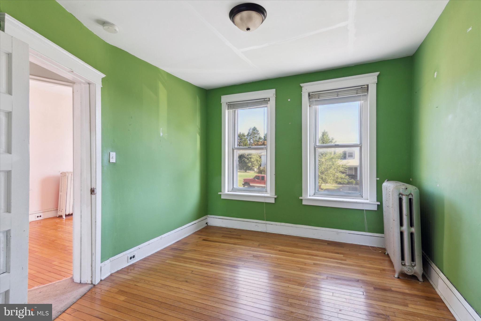 305 E 12th Ave
