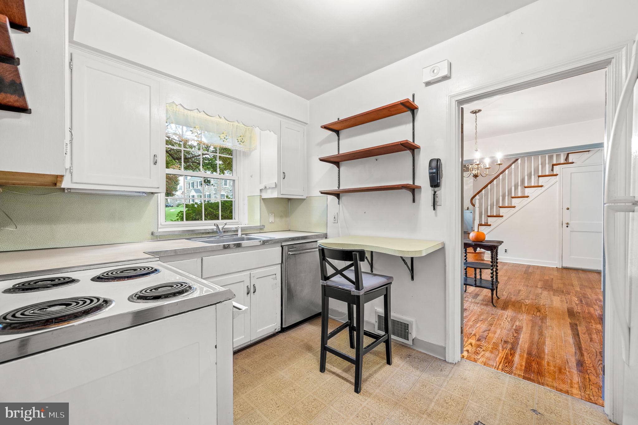 411 Parkview Dr