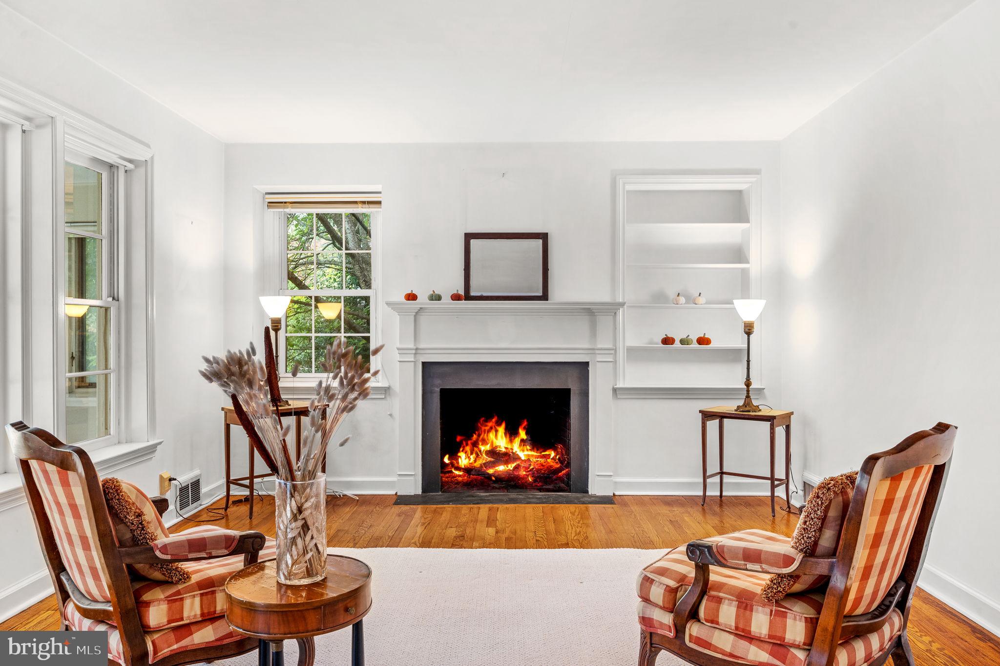 411 Parkview Dr
