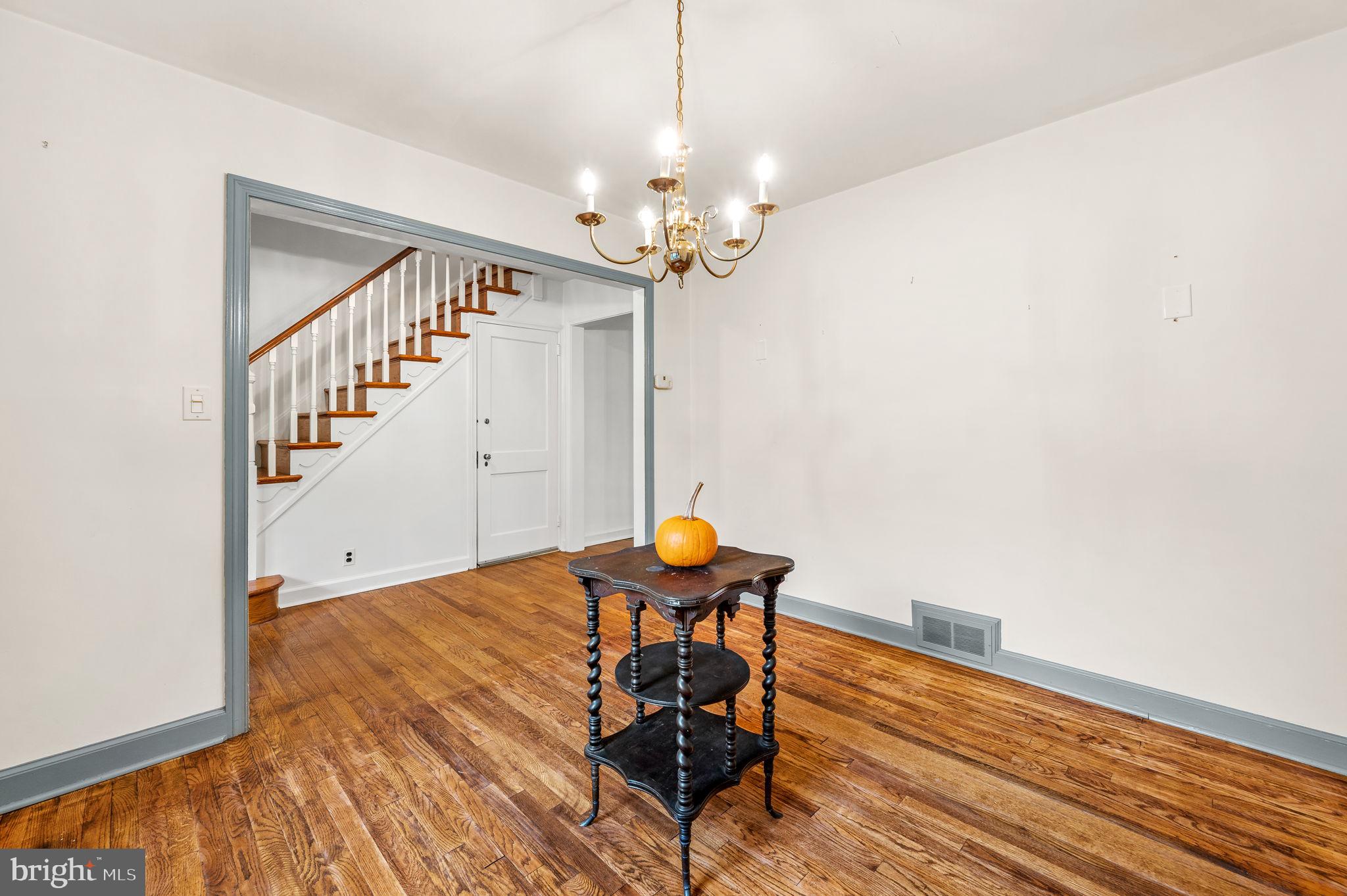 411 Parkview Dr