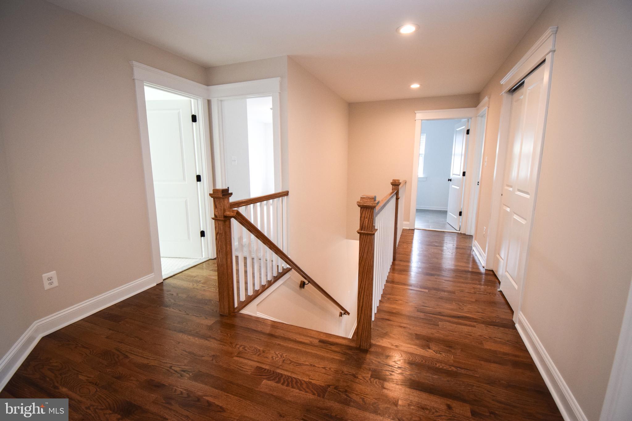 669 Maple Ave