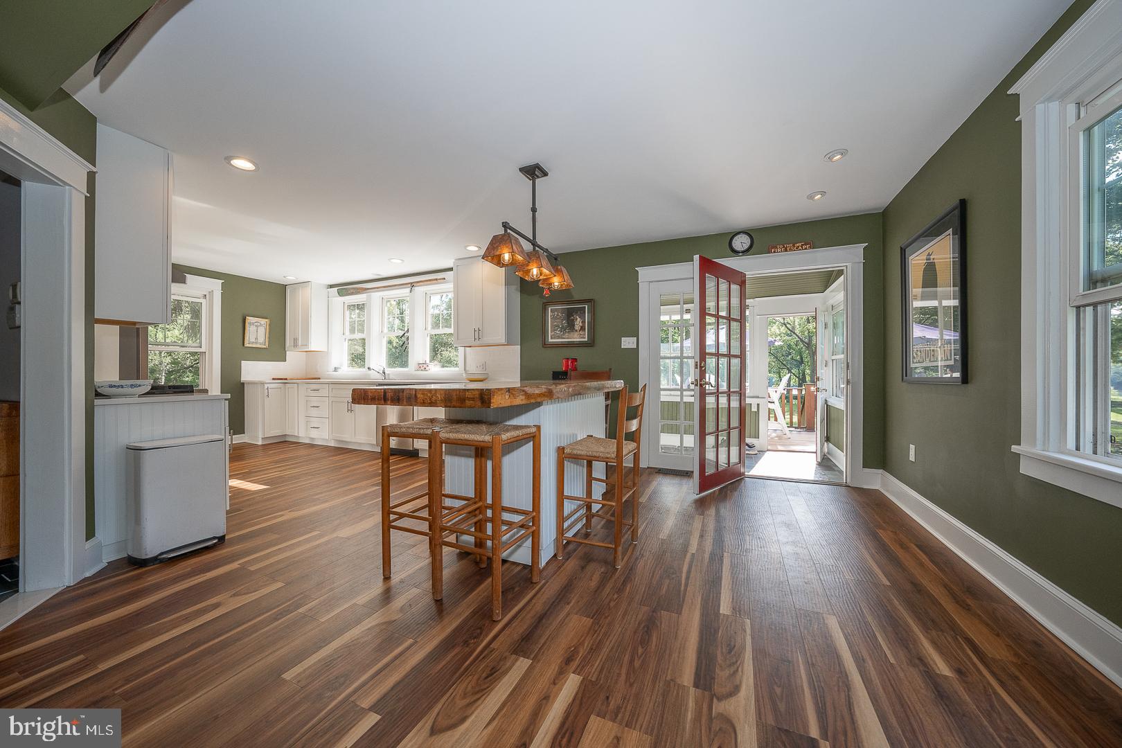 258 Walnut St