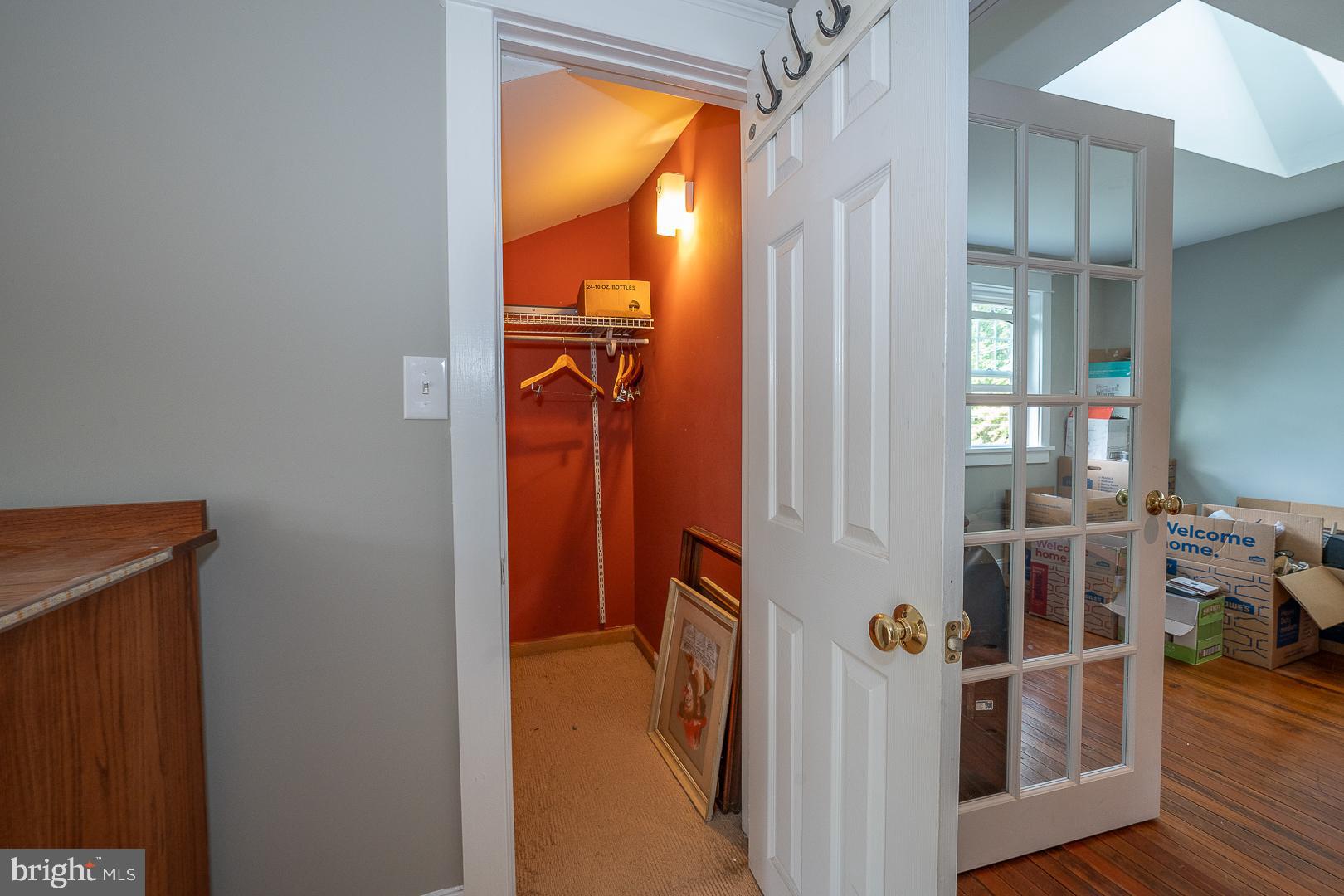258 Walnut St
