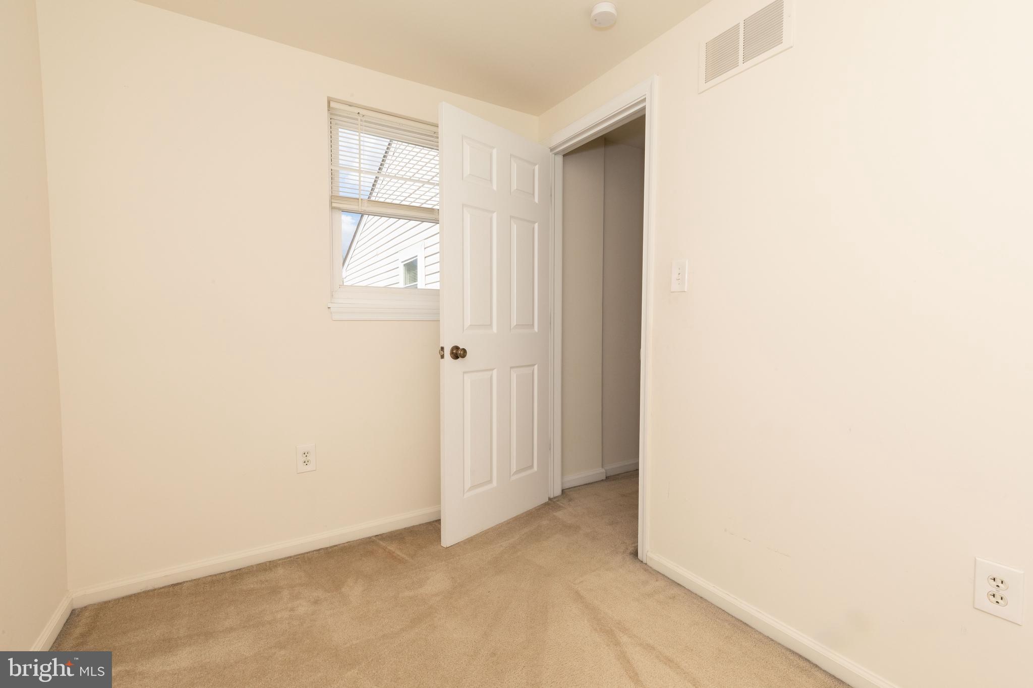 203 Ford St