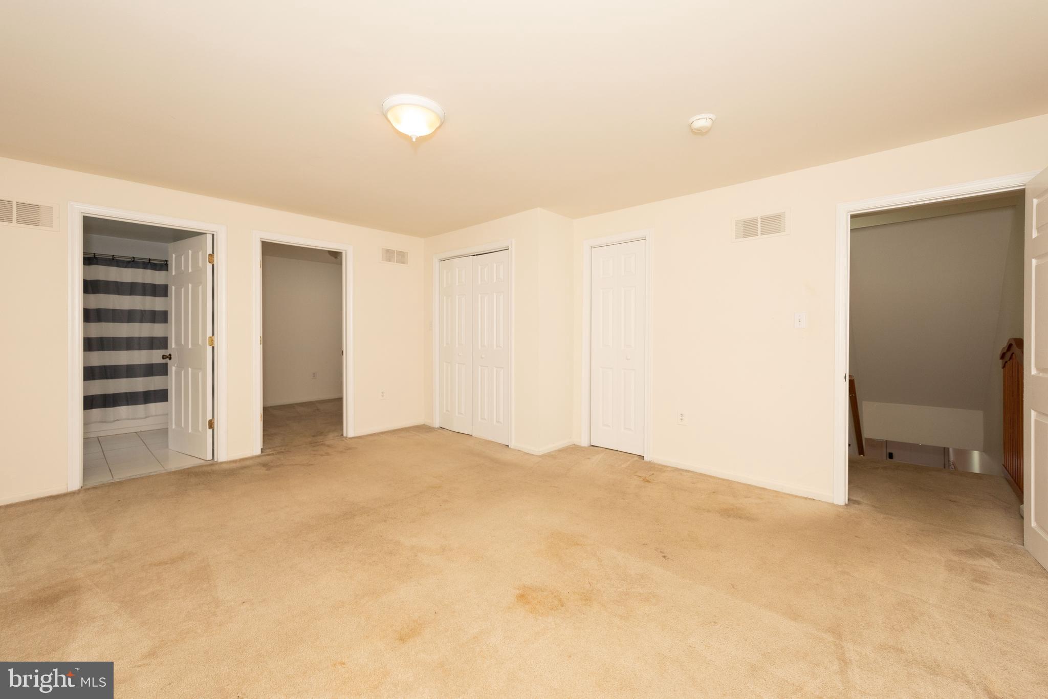 203 Ford St