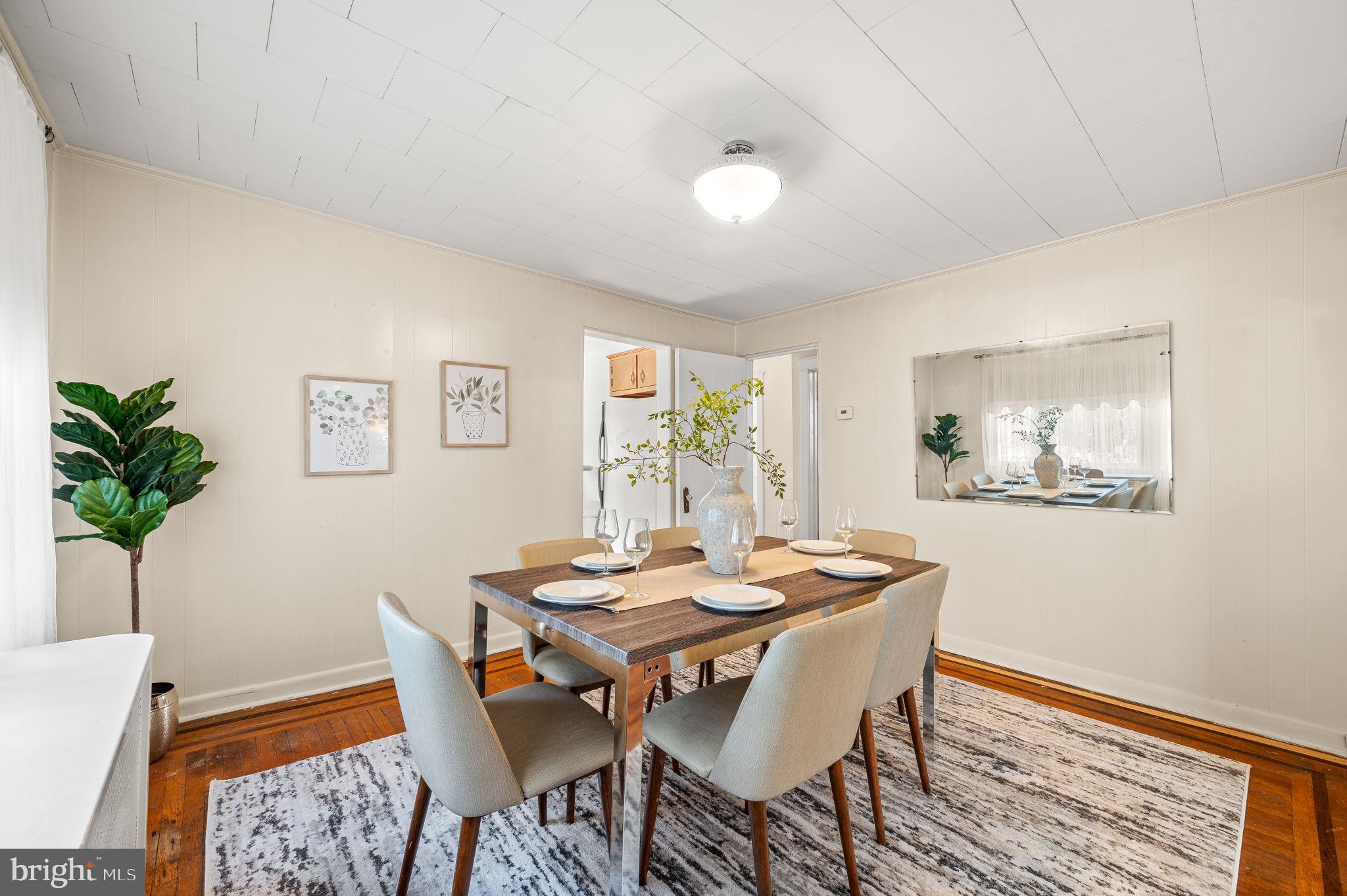 8224 Cadwalader
