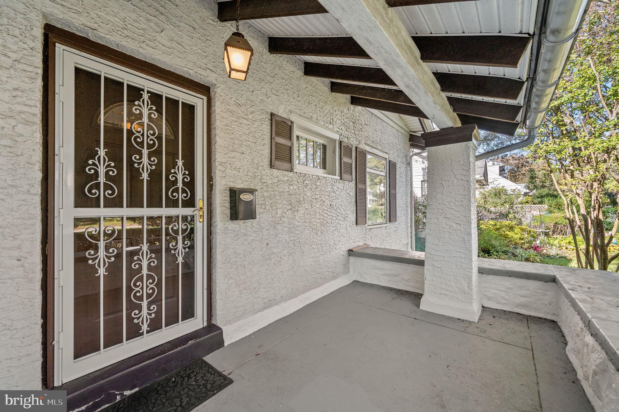 8224 Cadwalader
