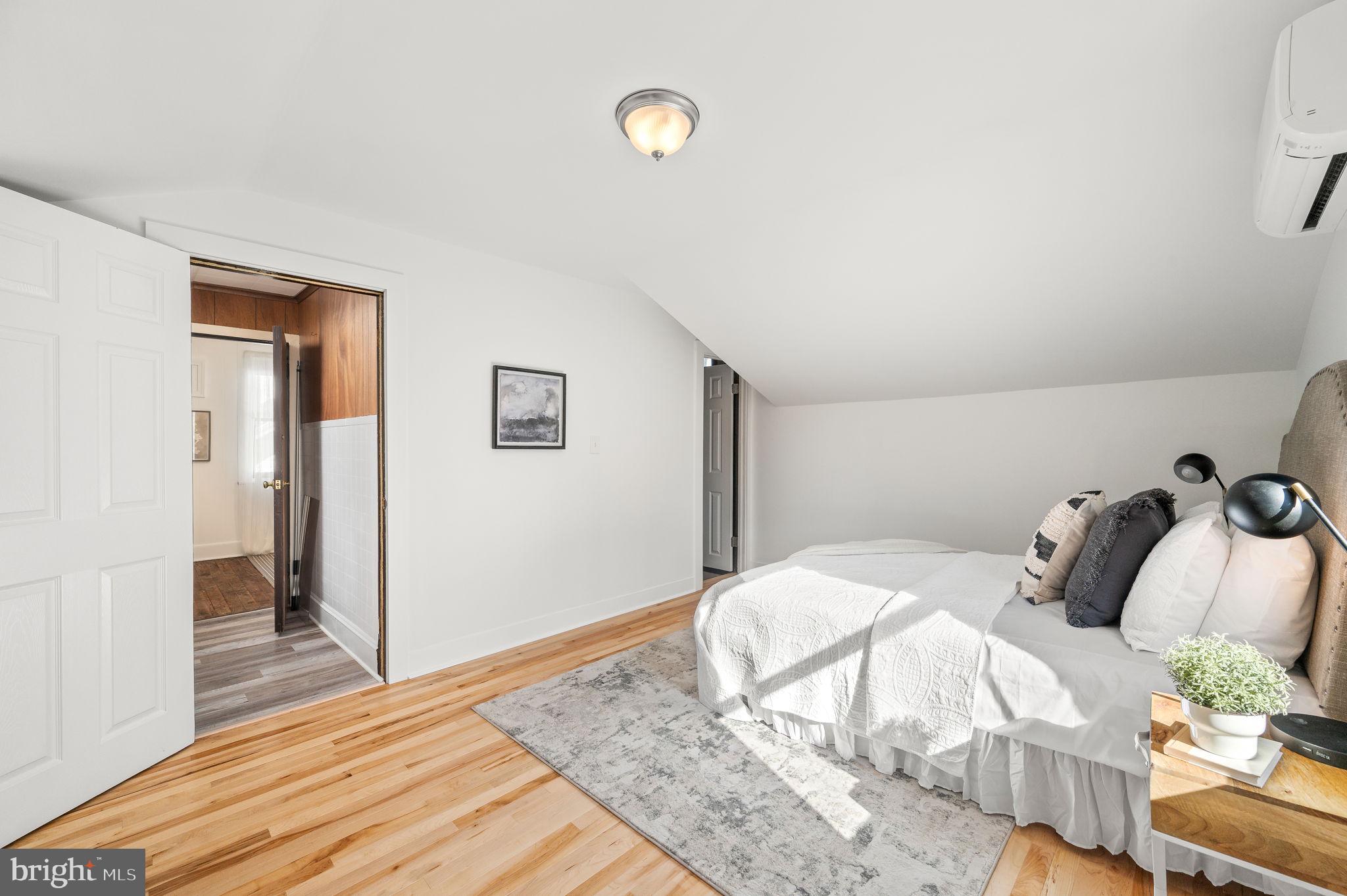 8224 Cadwalader