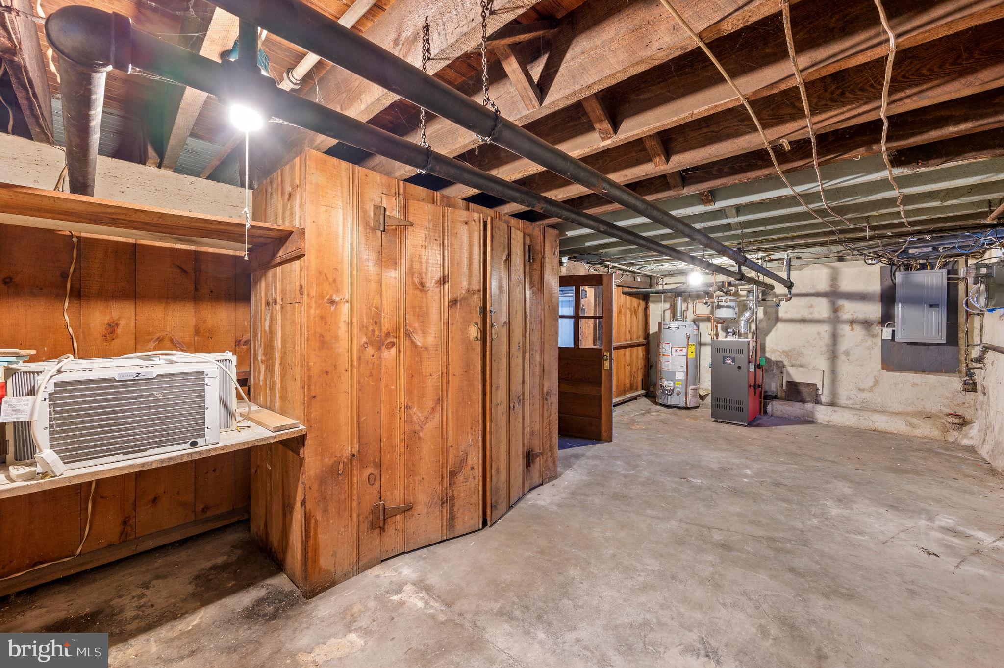 8224 Cadwalader