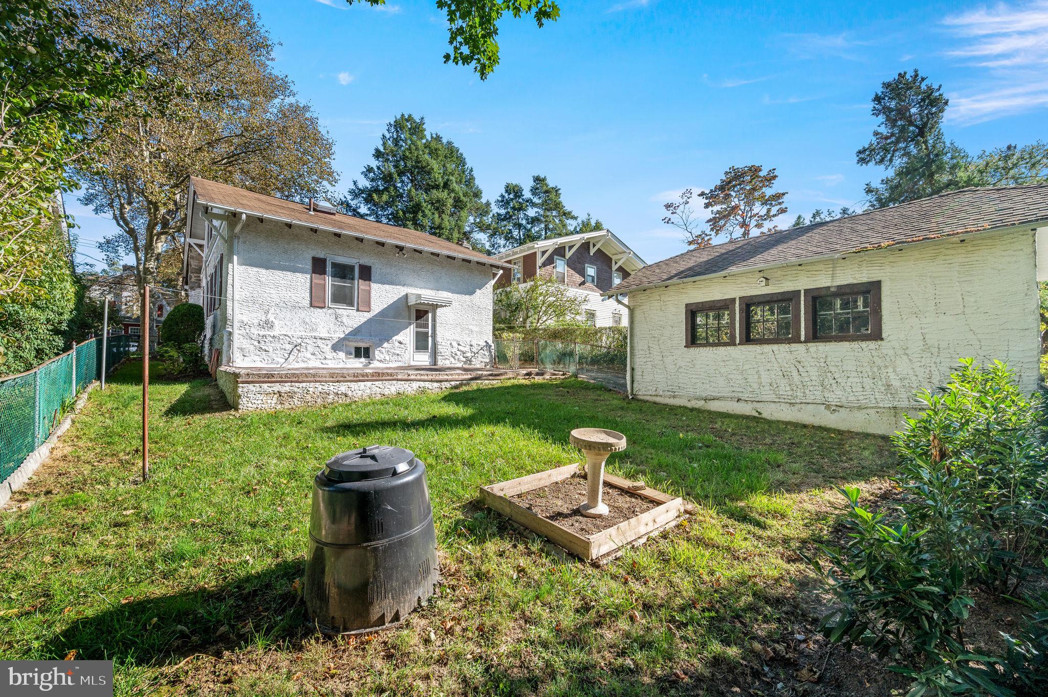 8224 Cadwalader