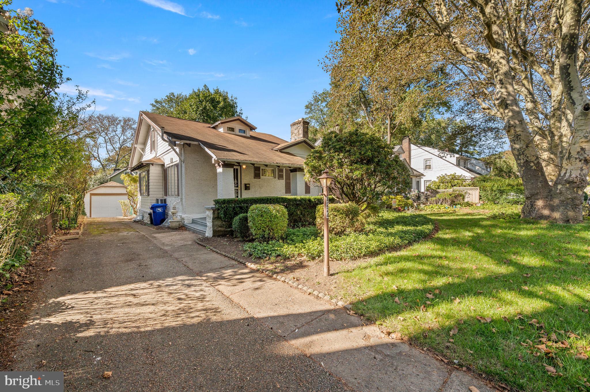 8224 Cadwalader