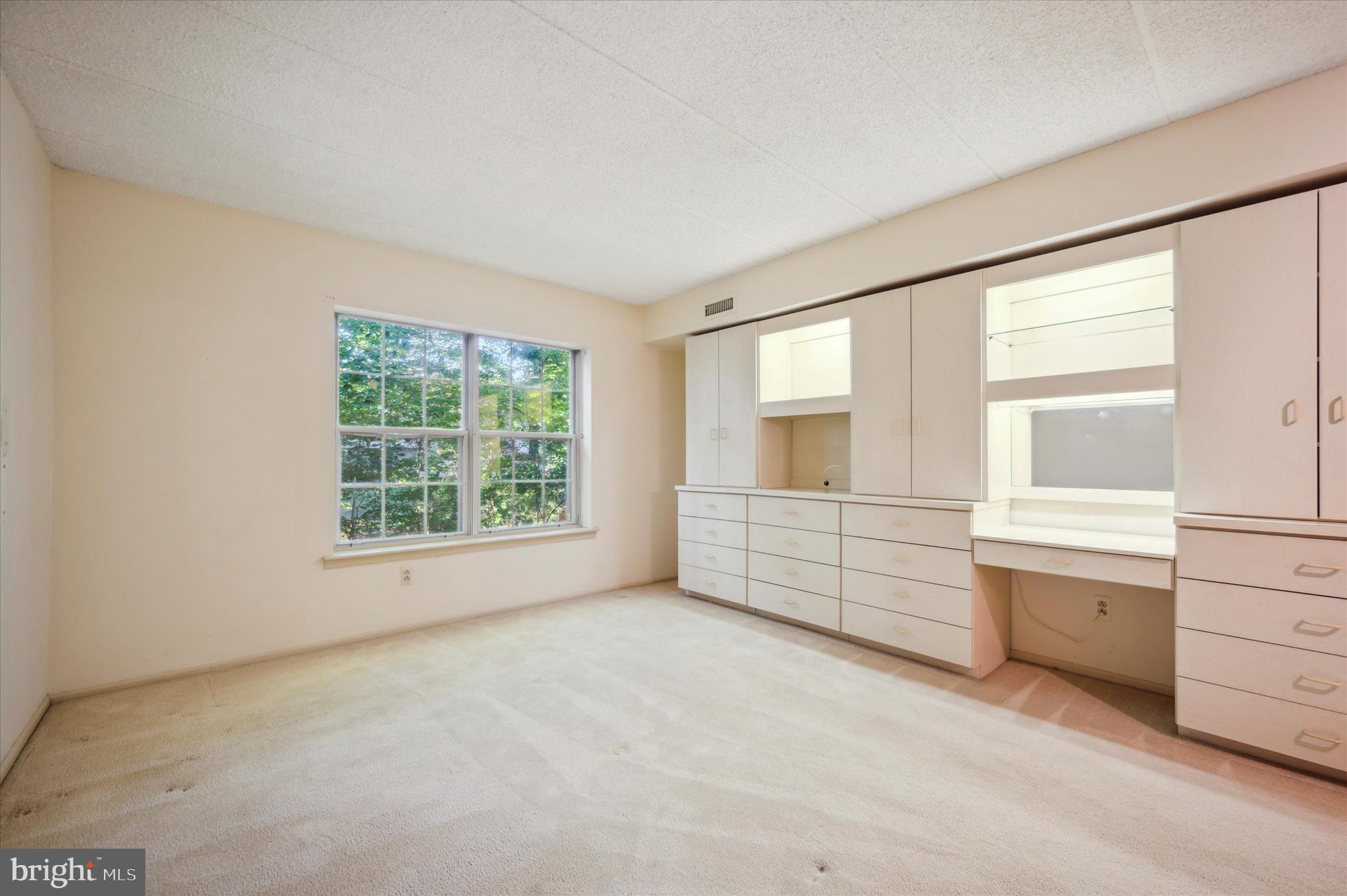 1507 Valley Glen Rd #182