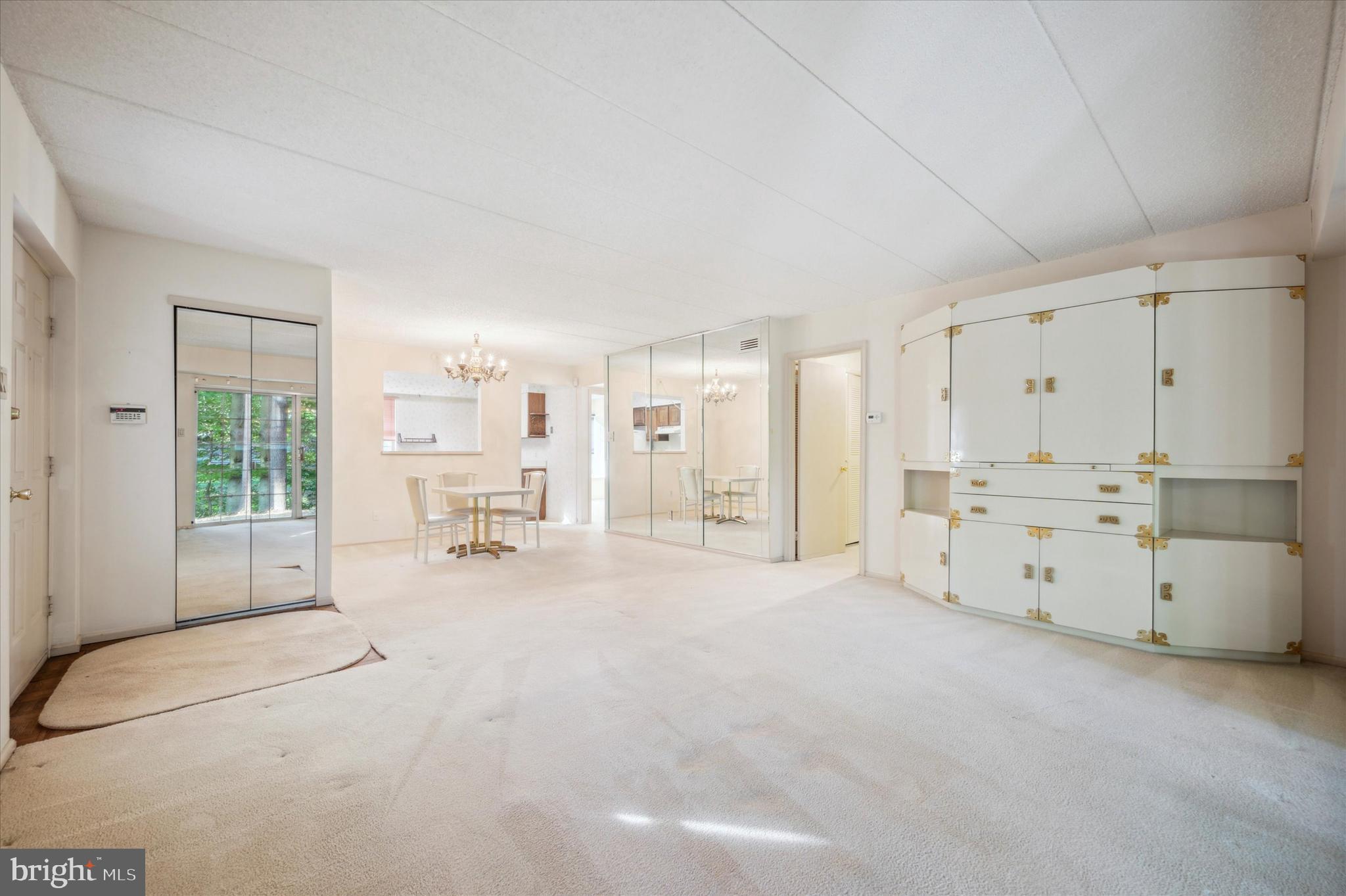 1507 Valley Glen Rd #182