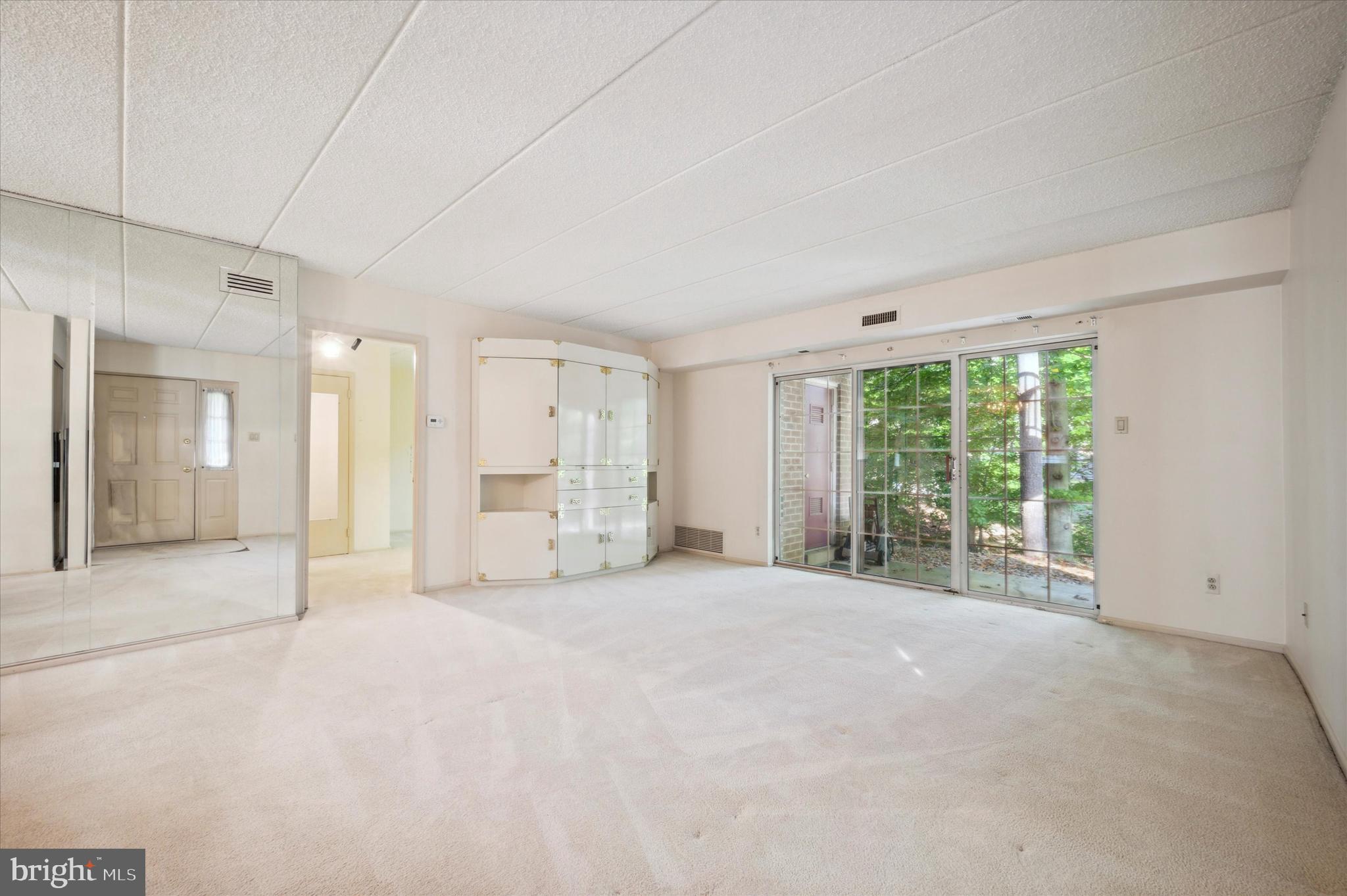 1507 Valley Glen Rd #182