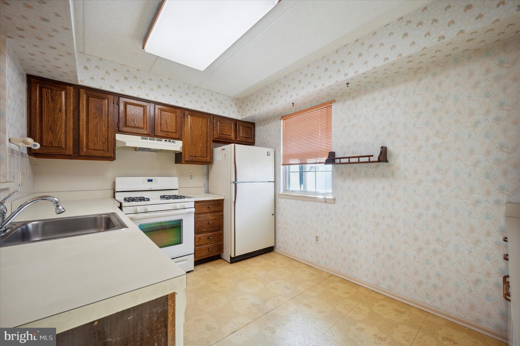 1507 Valley Glen Rd #182