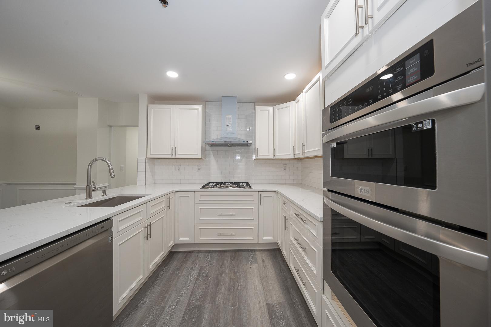 190 Presidential Blvd #611