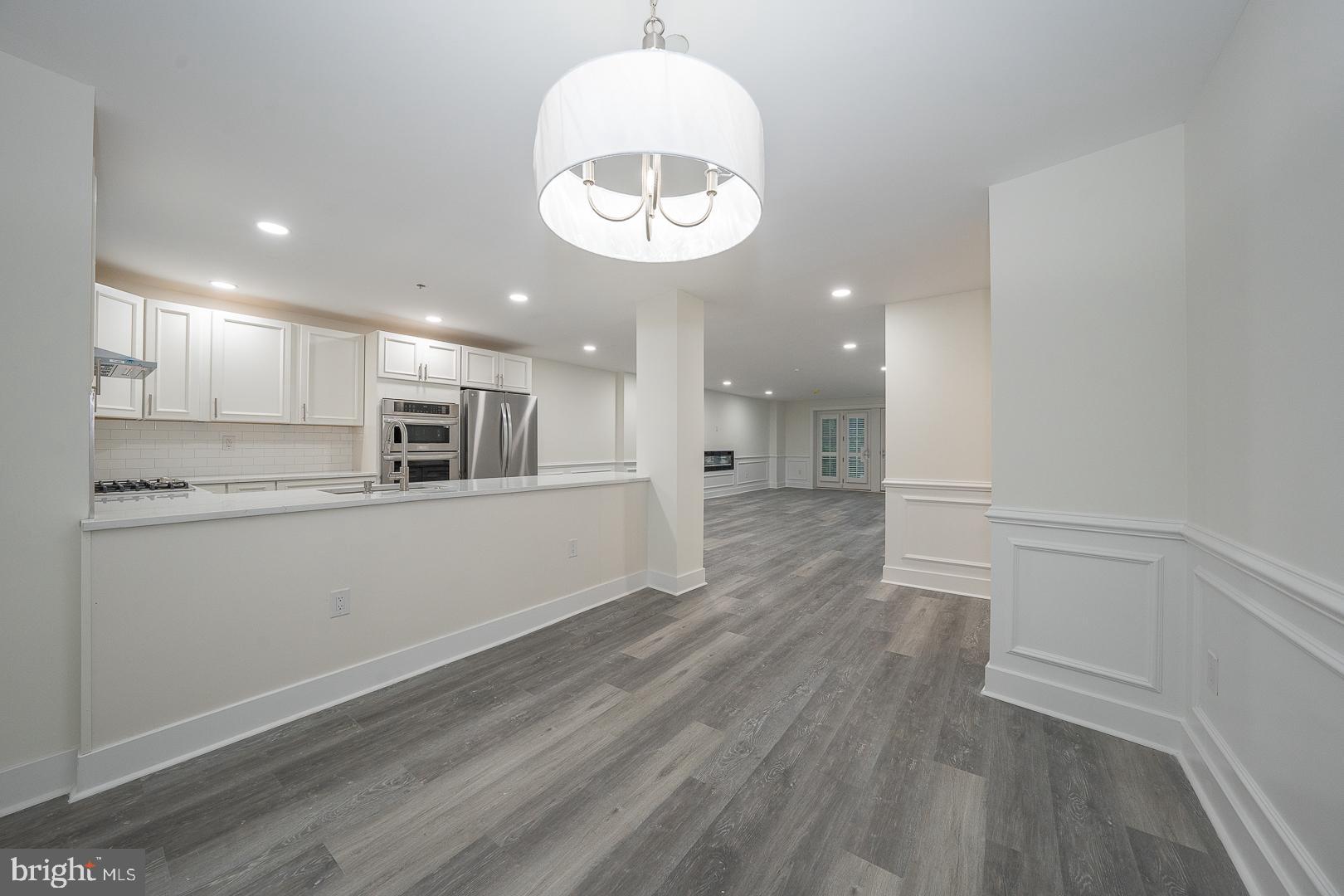 190 Presidential Blvd #611