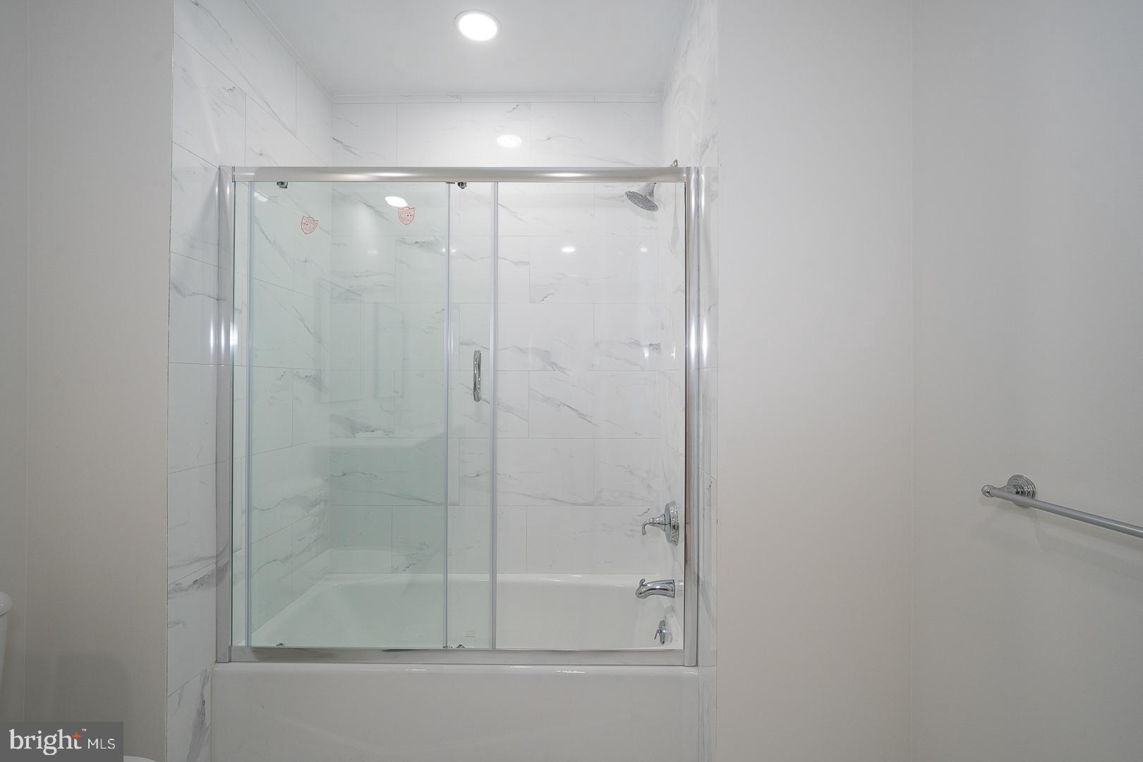 190 Presidential Blvd #611