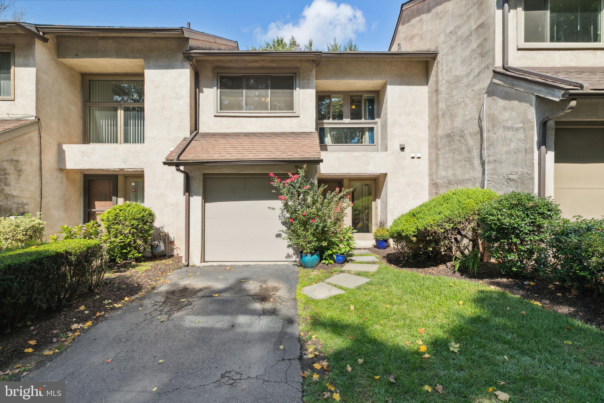 540 Haverford Rd #9