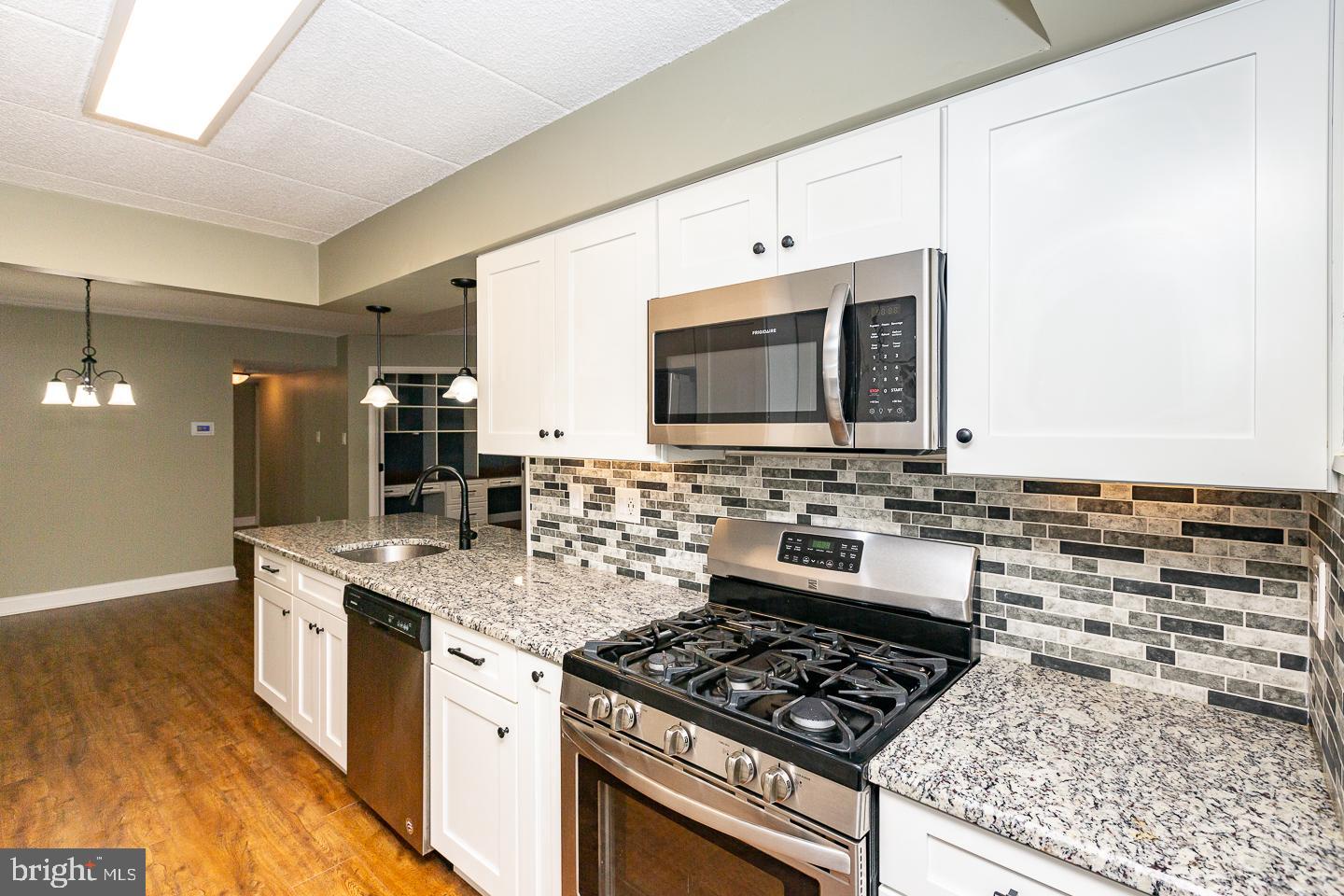 801 Valley Glen Rd #255