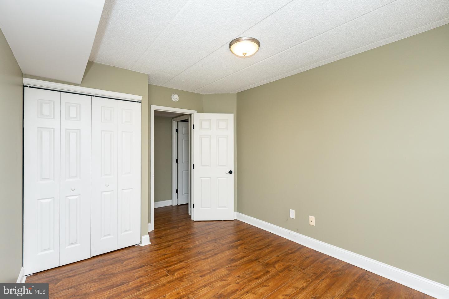 801 Valley Glen Rd #255