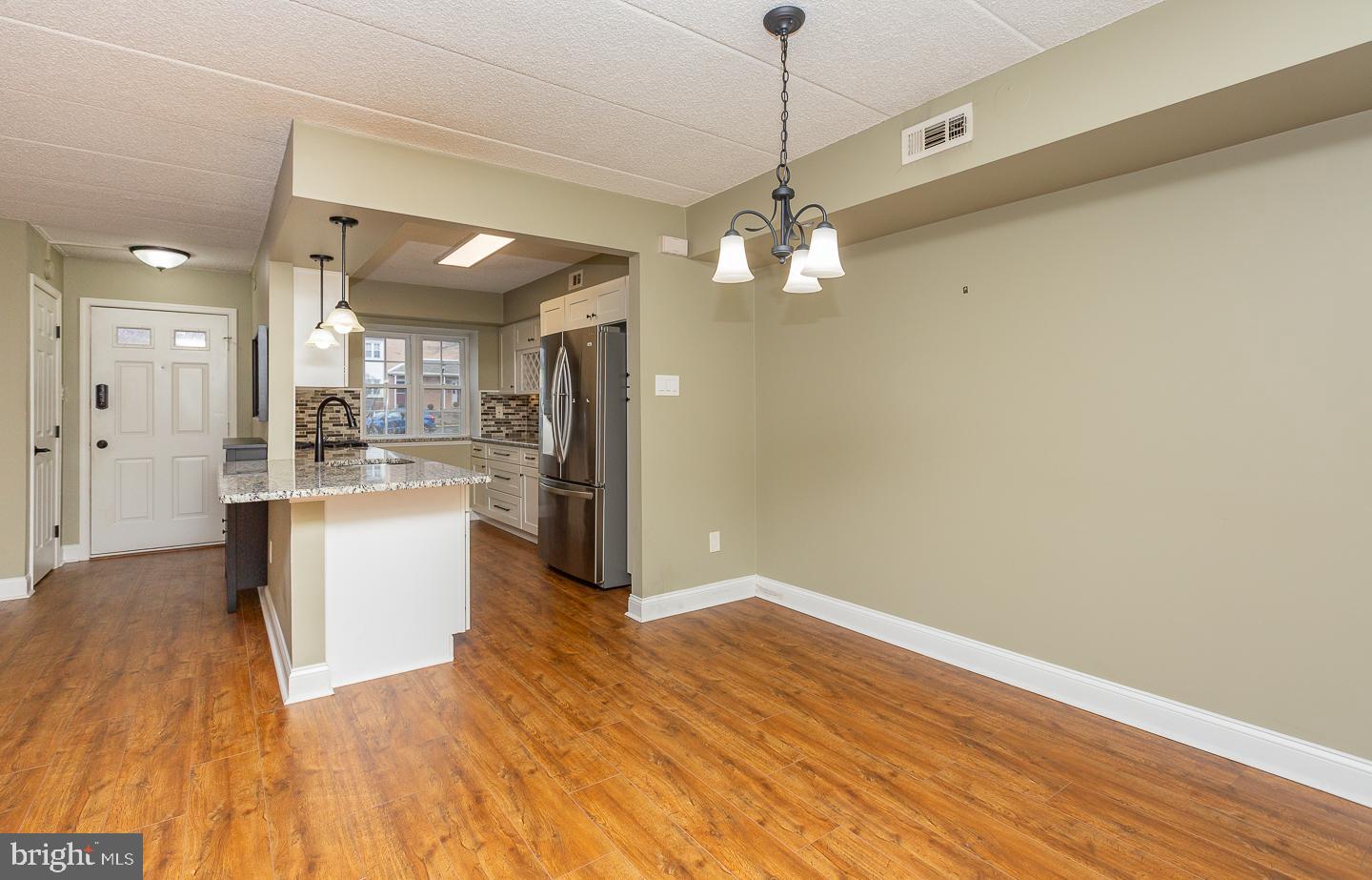 801 Valley Glen Rd #255