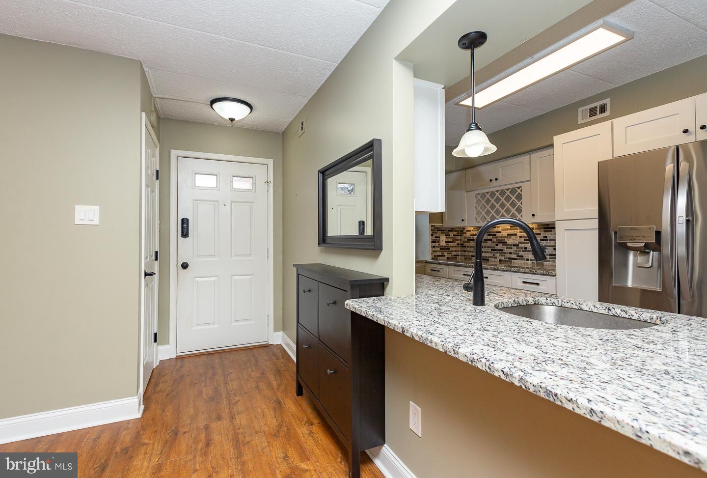 801 Valley Glen Rd #255