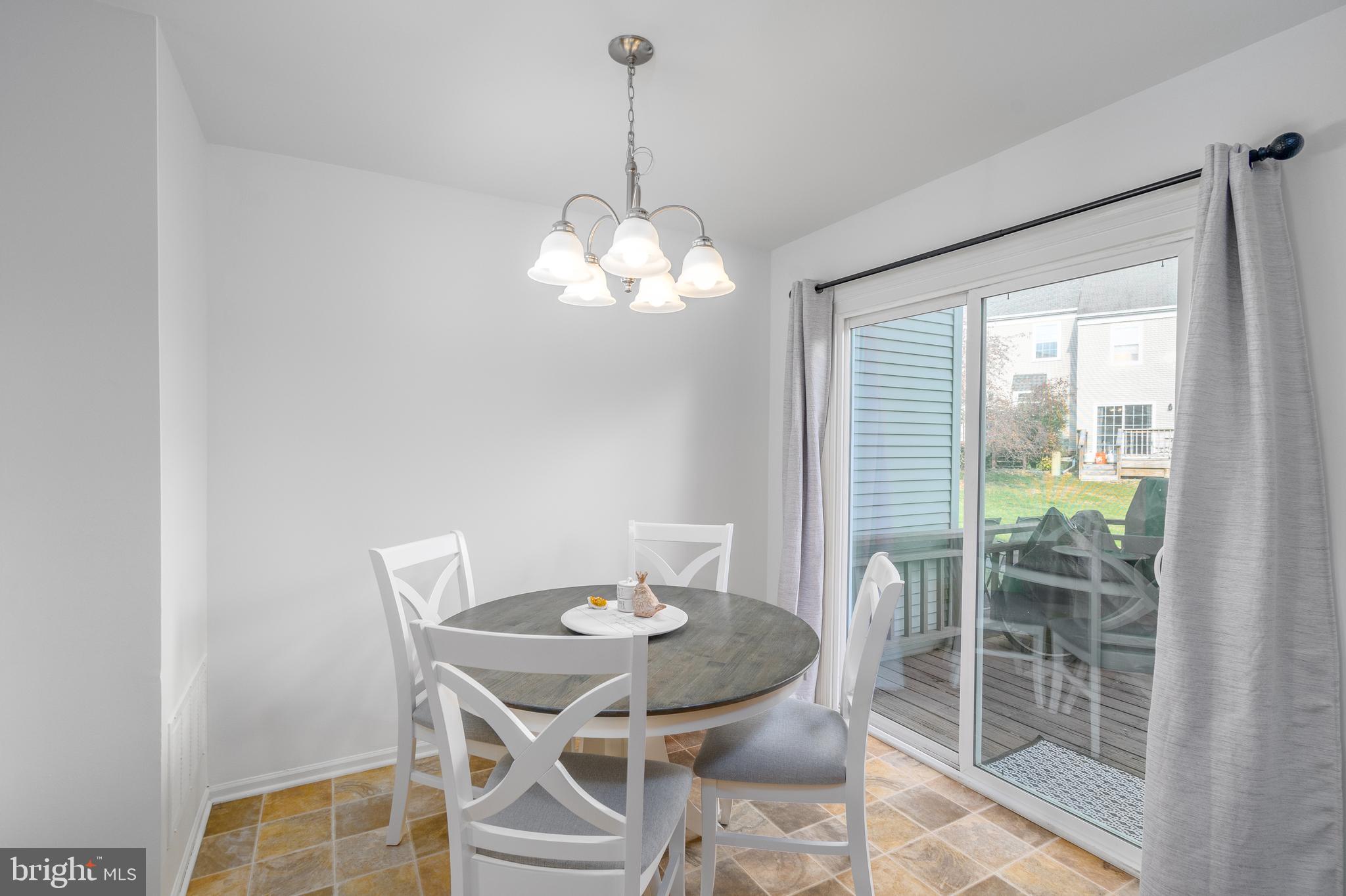 1324 Statesman Rd