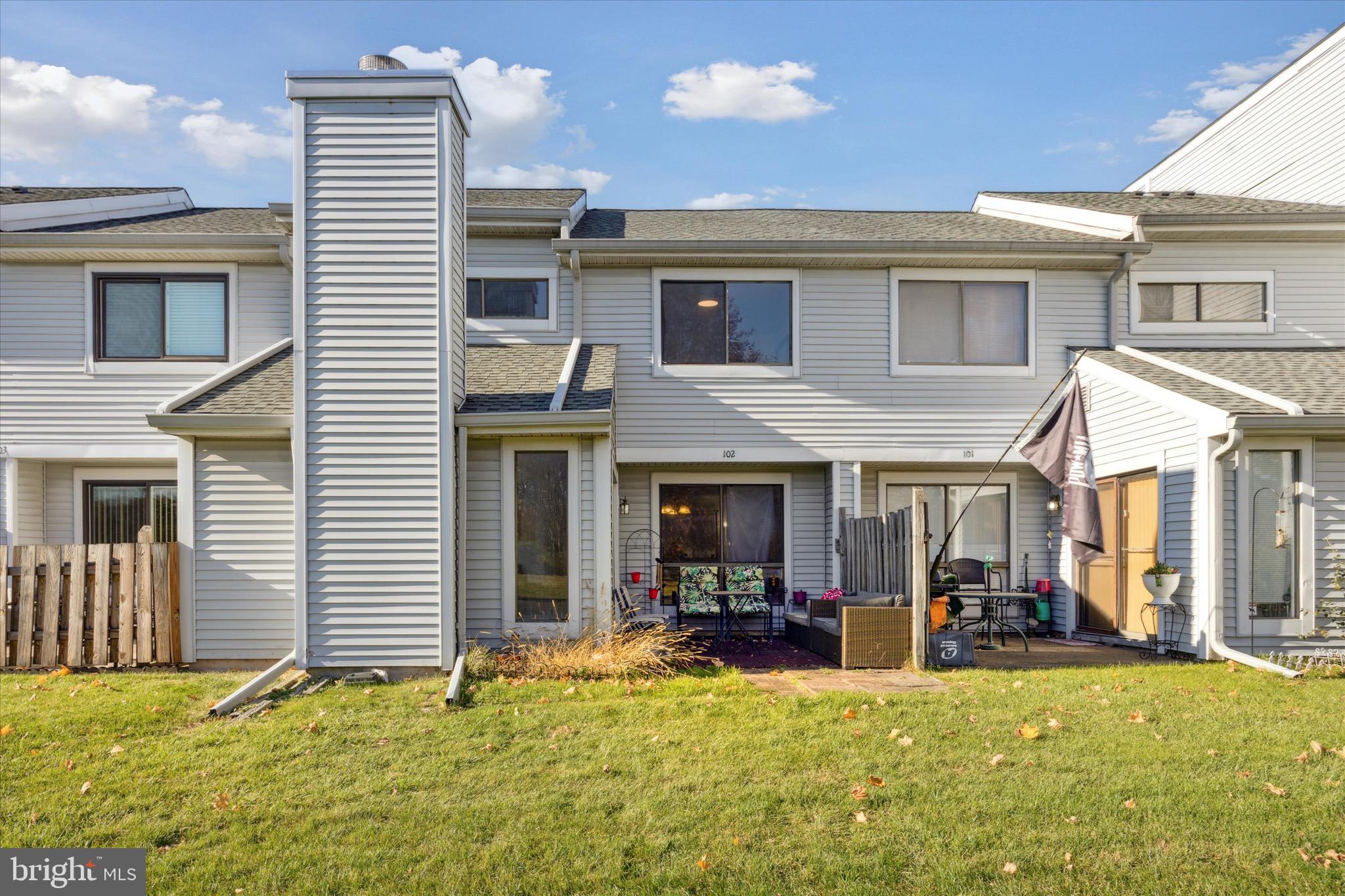 102 Freedom Cir