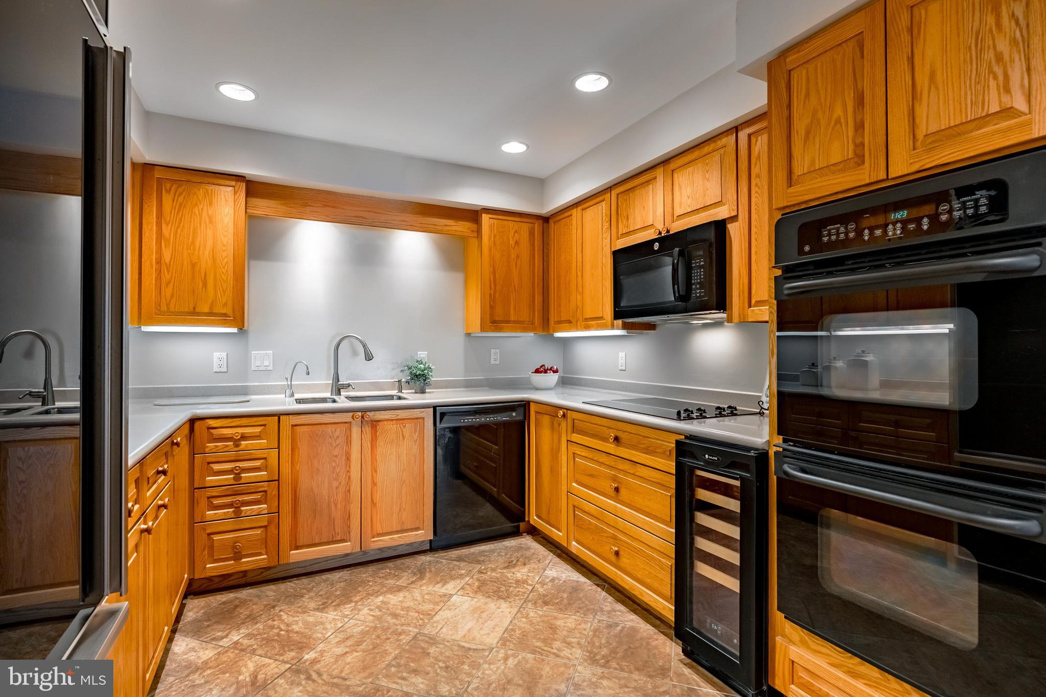 101 Cheswold Ln #3-D