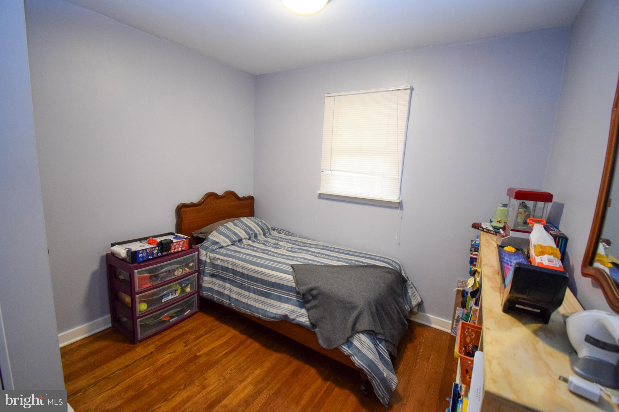 612 Tennis Ave