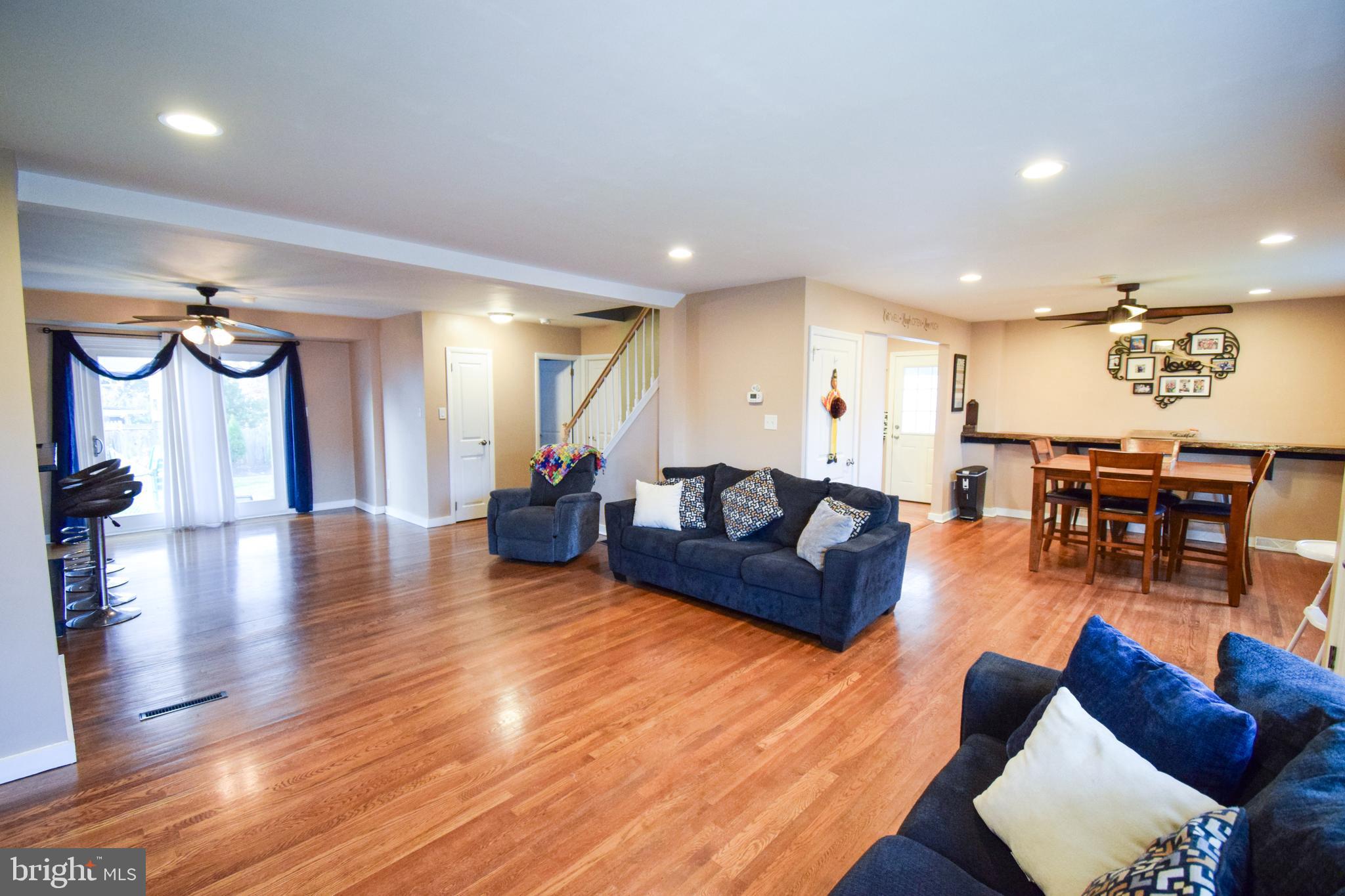 612 Tennis Ave