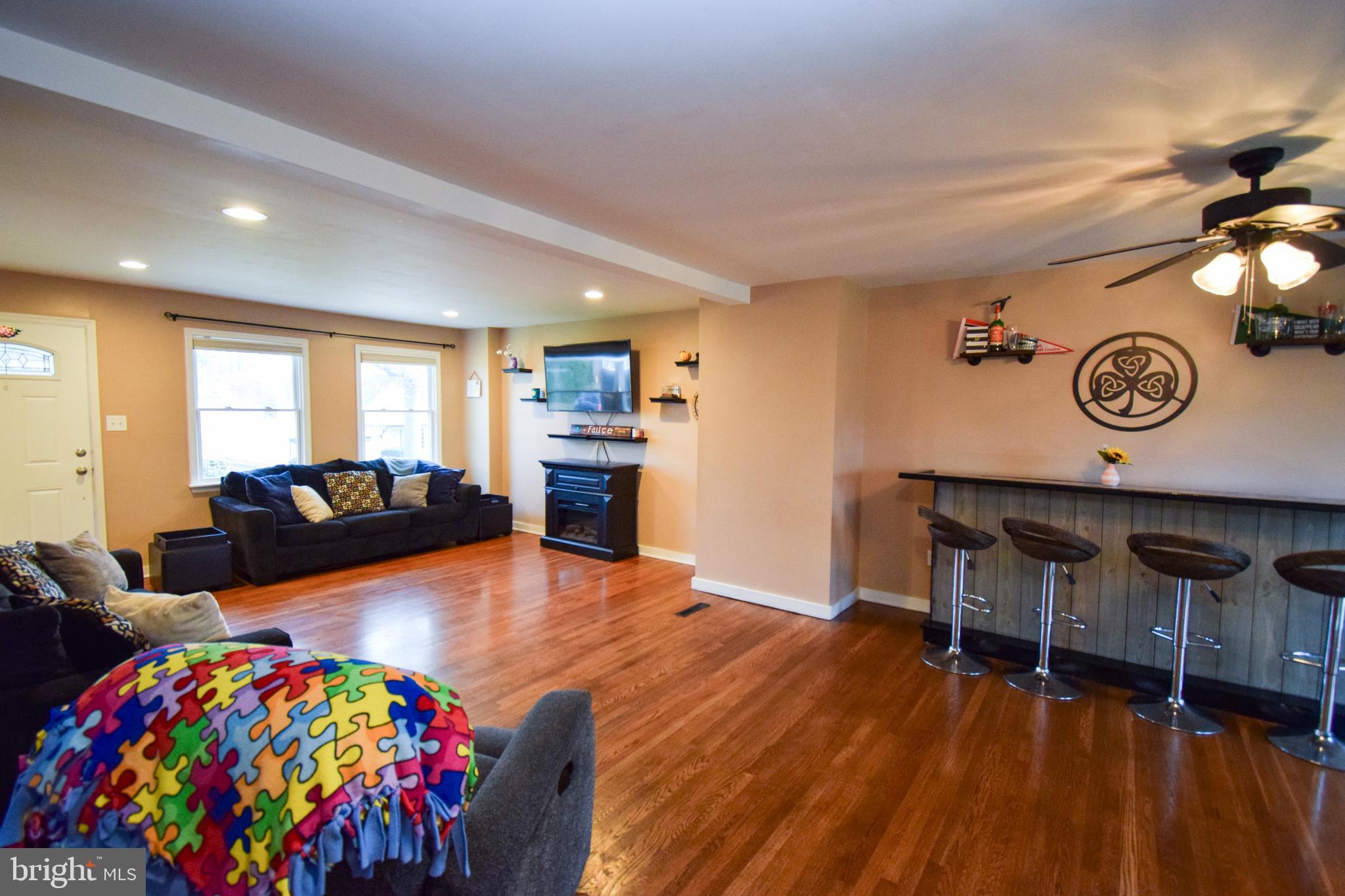 612 Tennis Ave