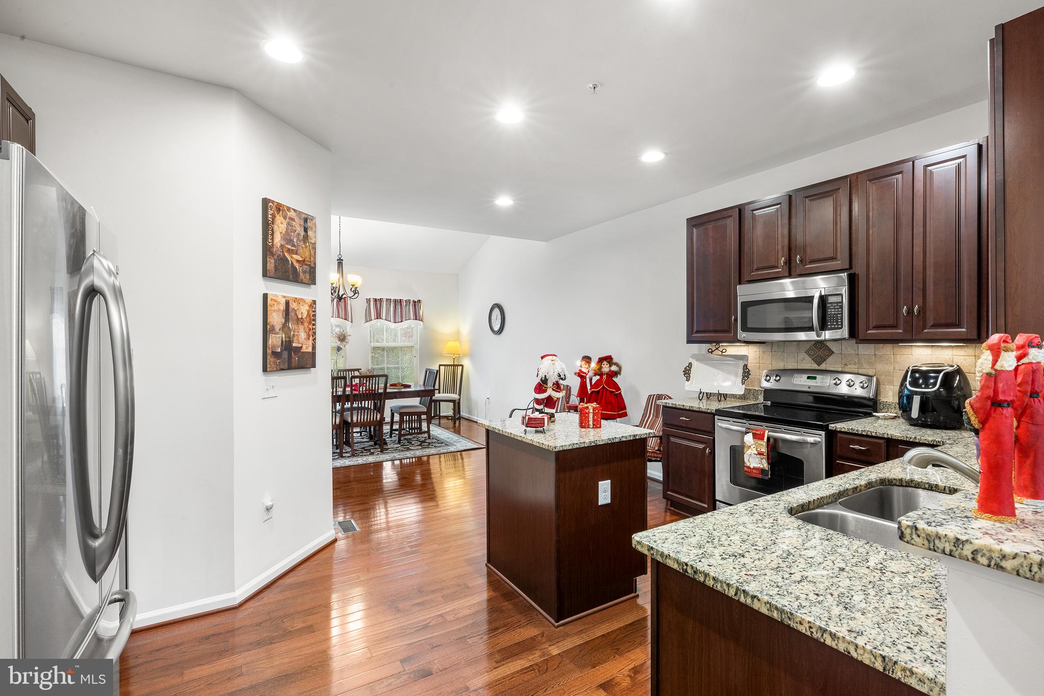 115 Jasper Ct