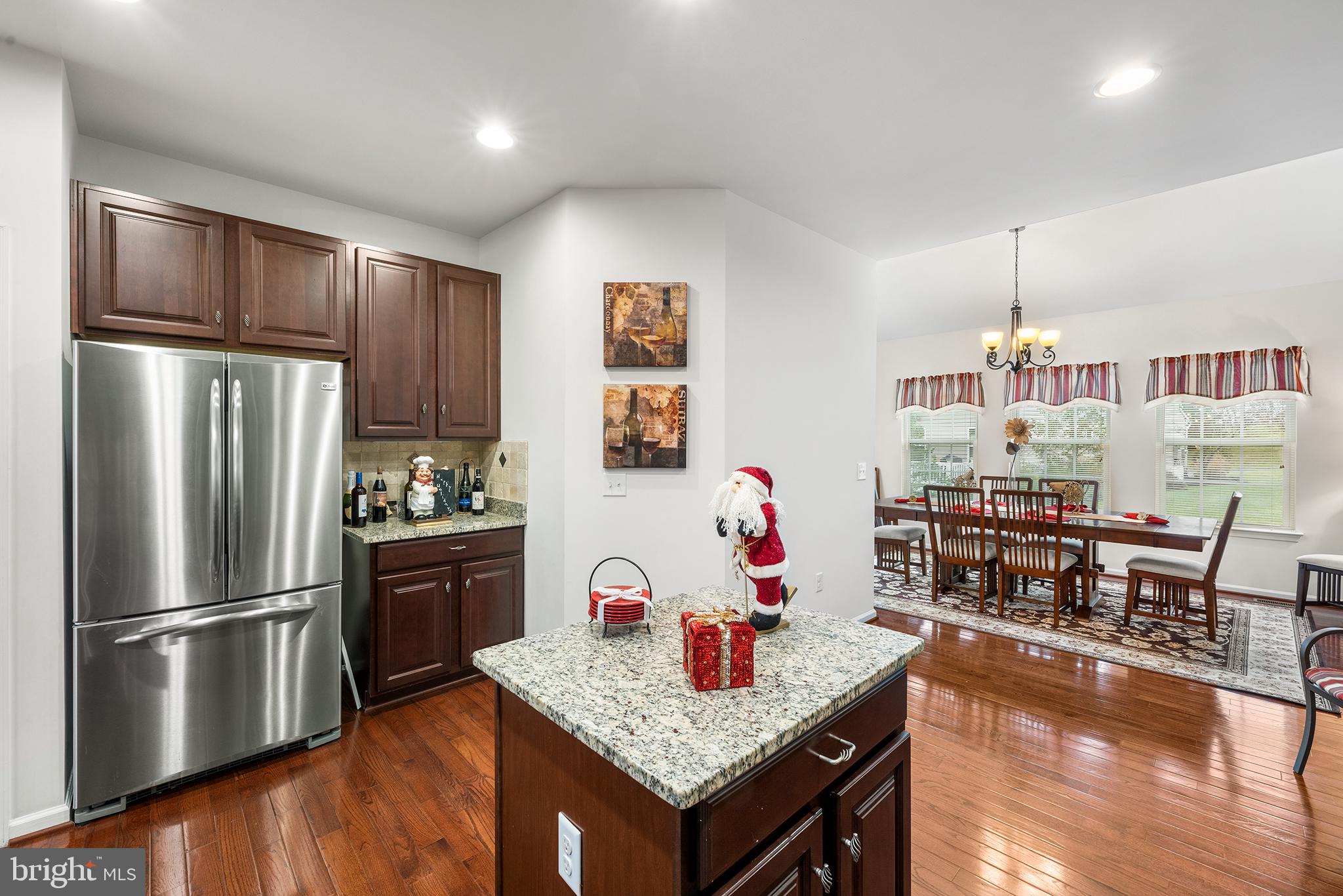 115 Jasper Ct
