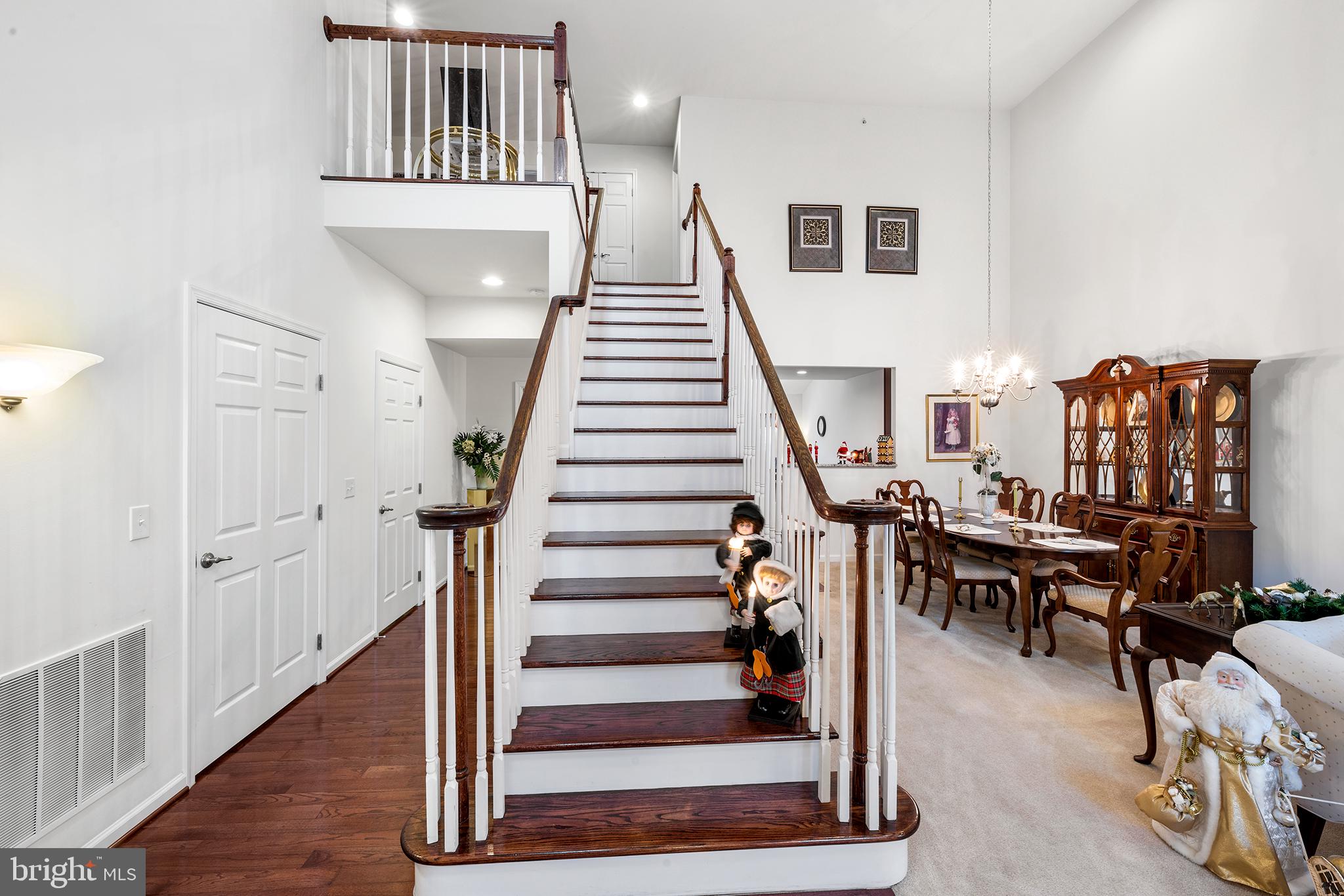 115 Jasper Ct