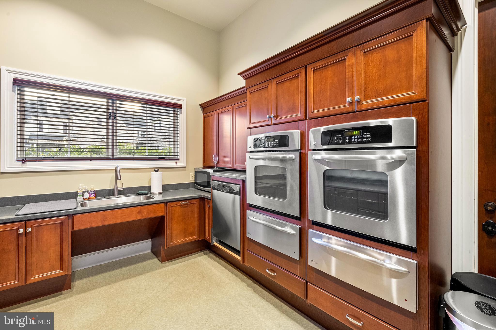 115 Jasper Ct