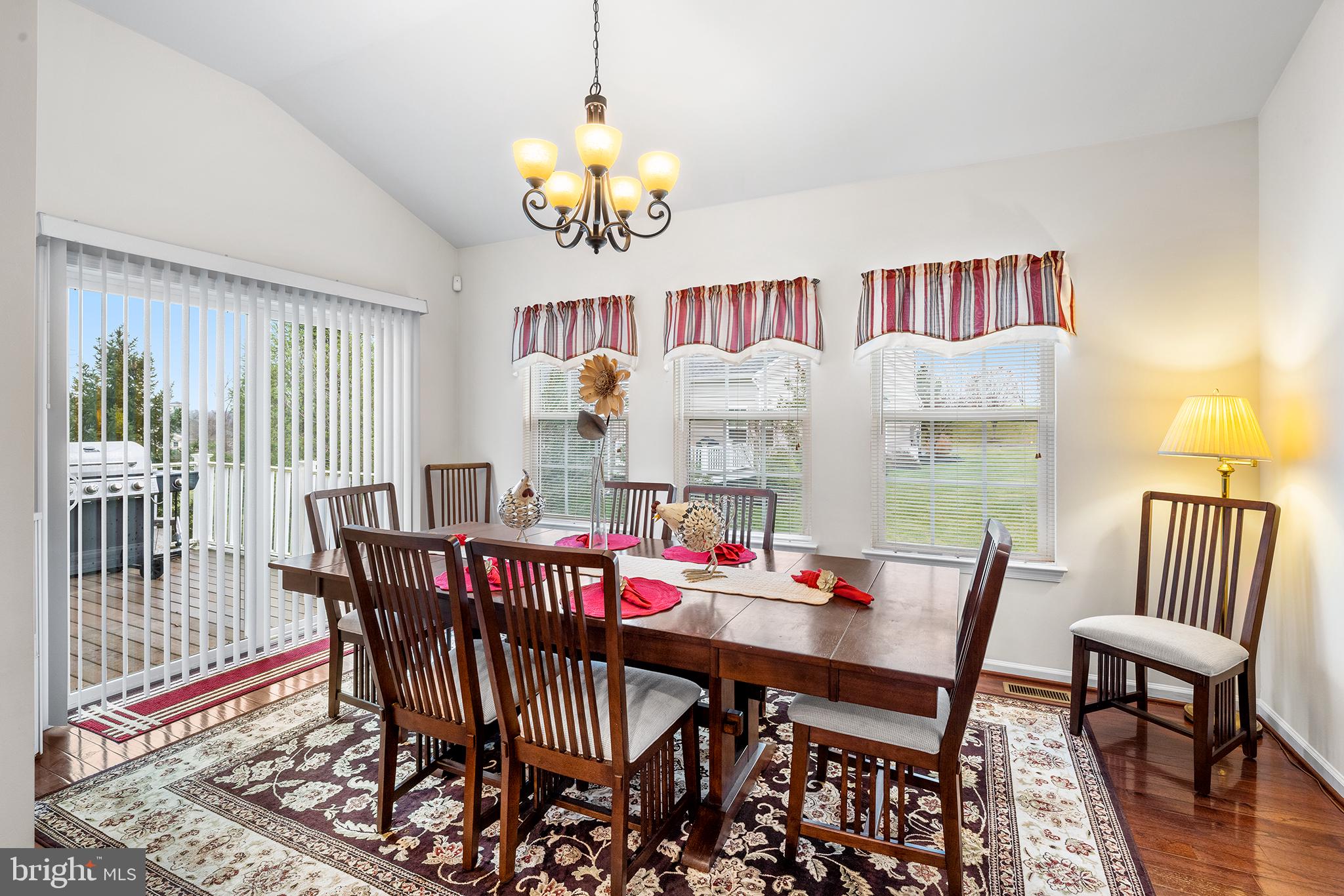 115 Jasper Ct