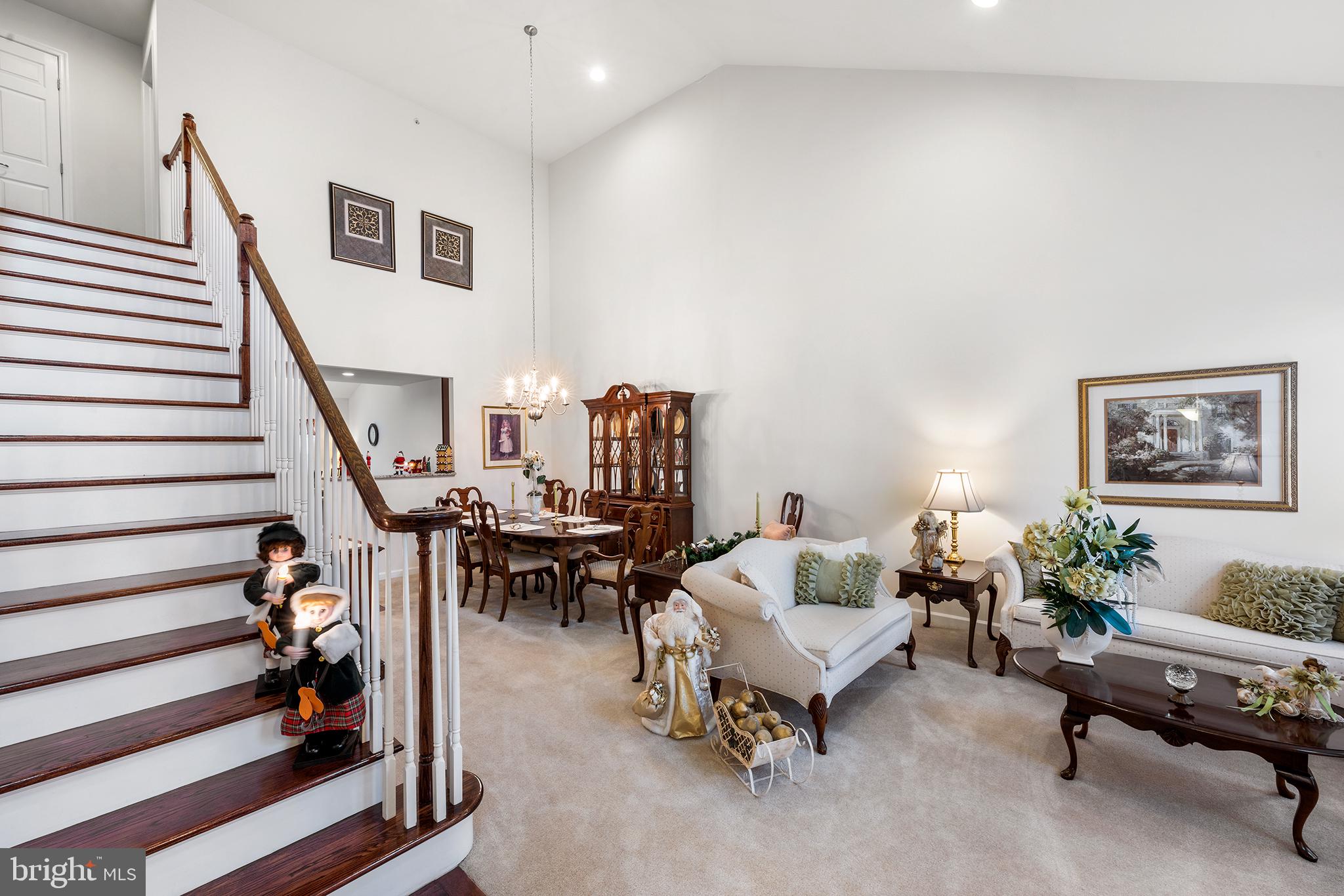 115 Jasper Ct
